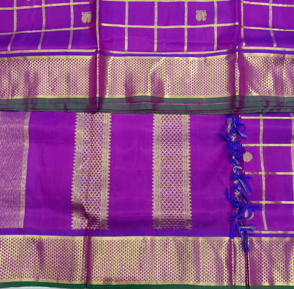 Pure silk 10 yardz
