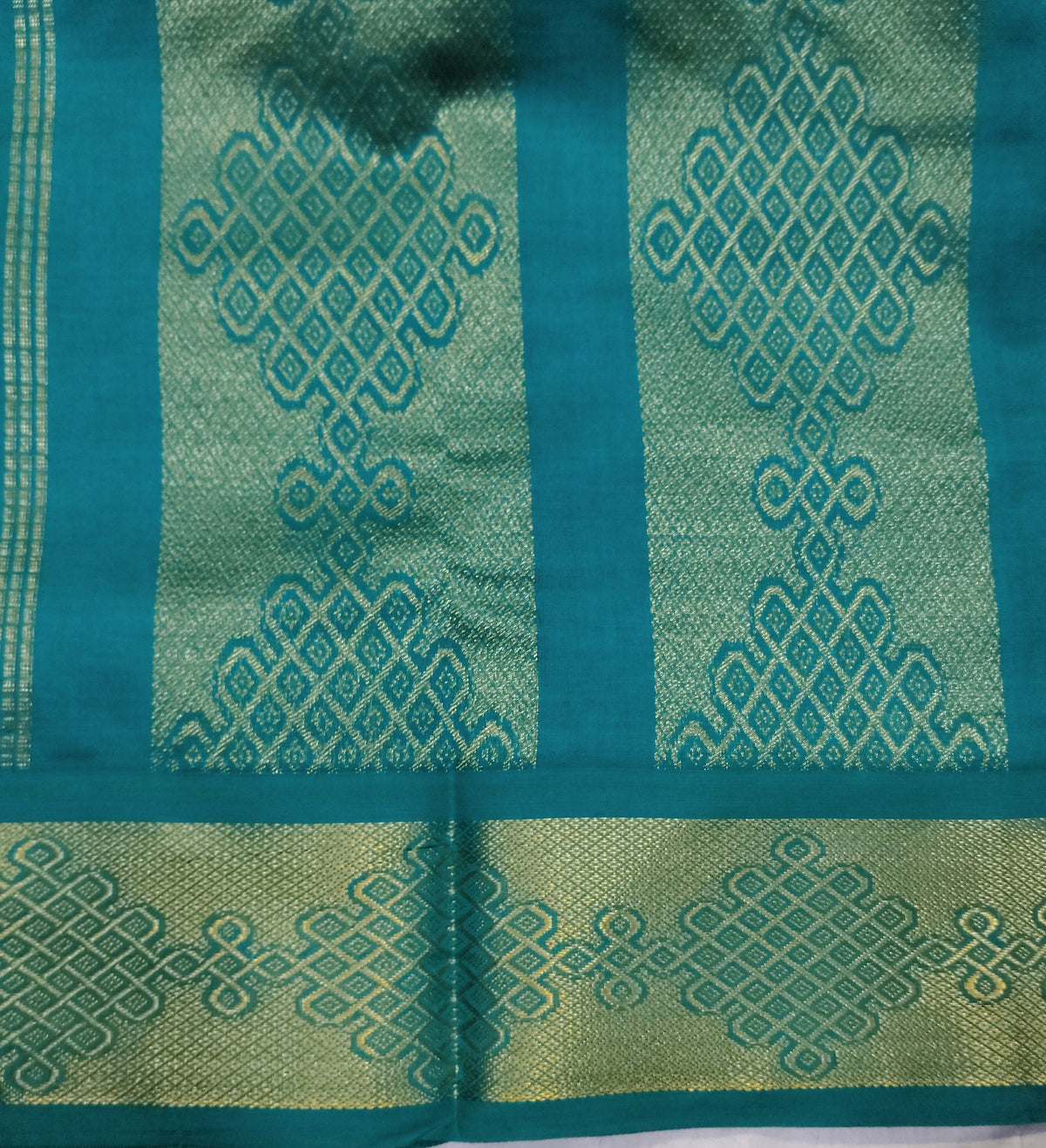 Semi Silk cotton Korvai Madisar