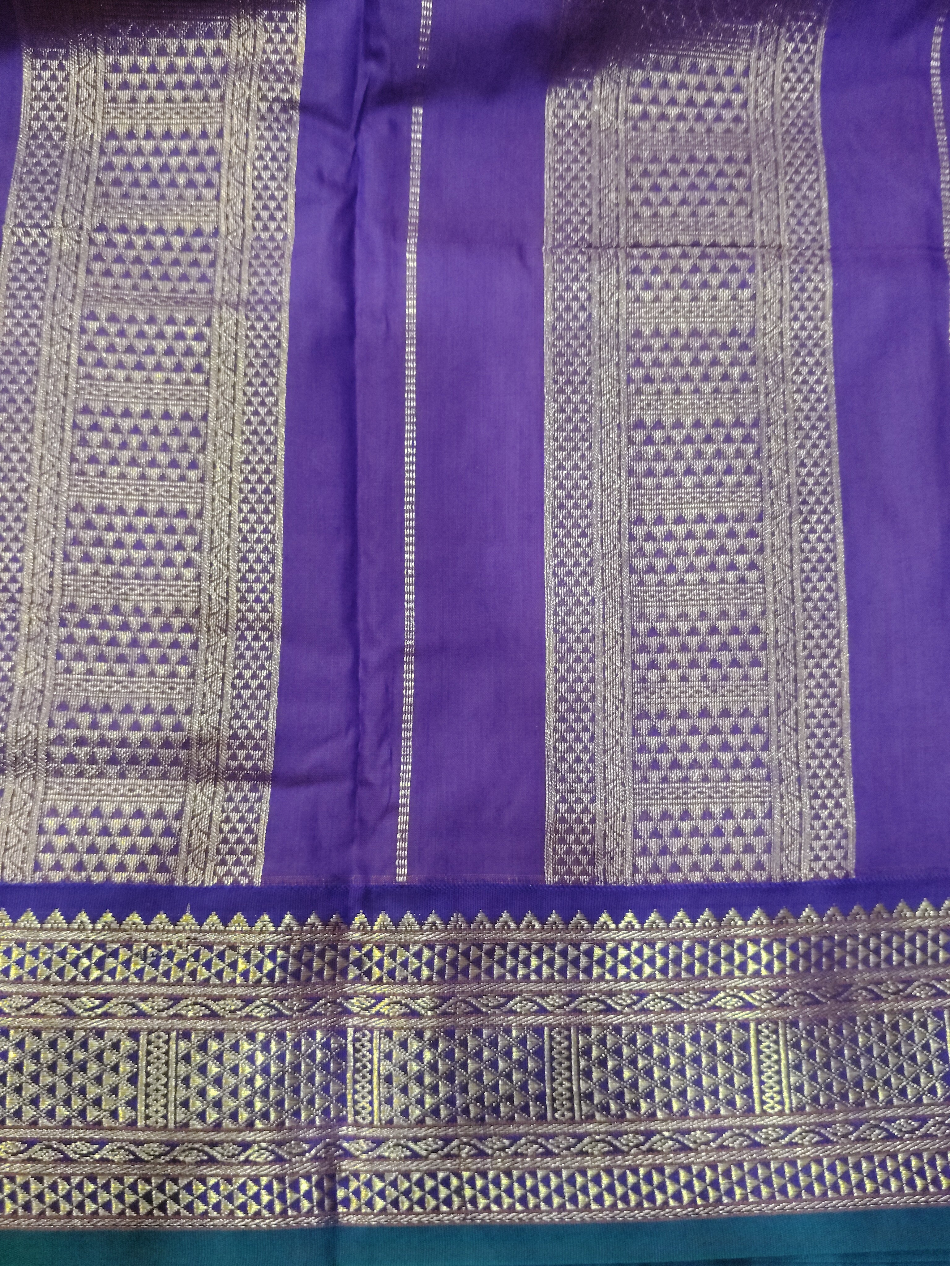 Akshaya cotton 10.25 yards madisar