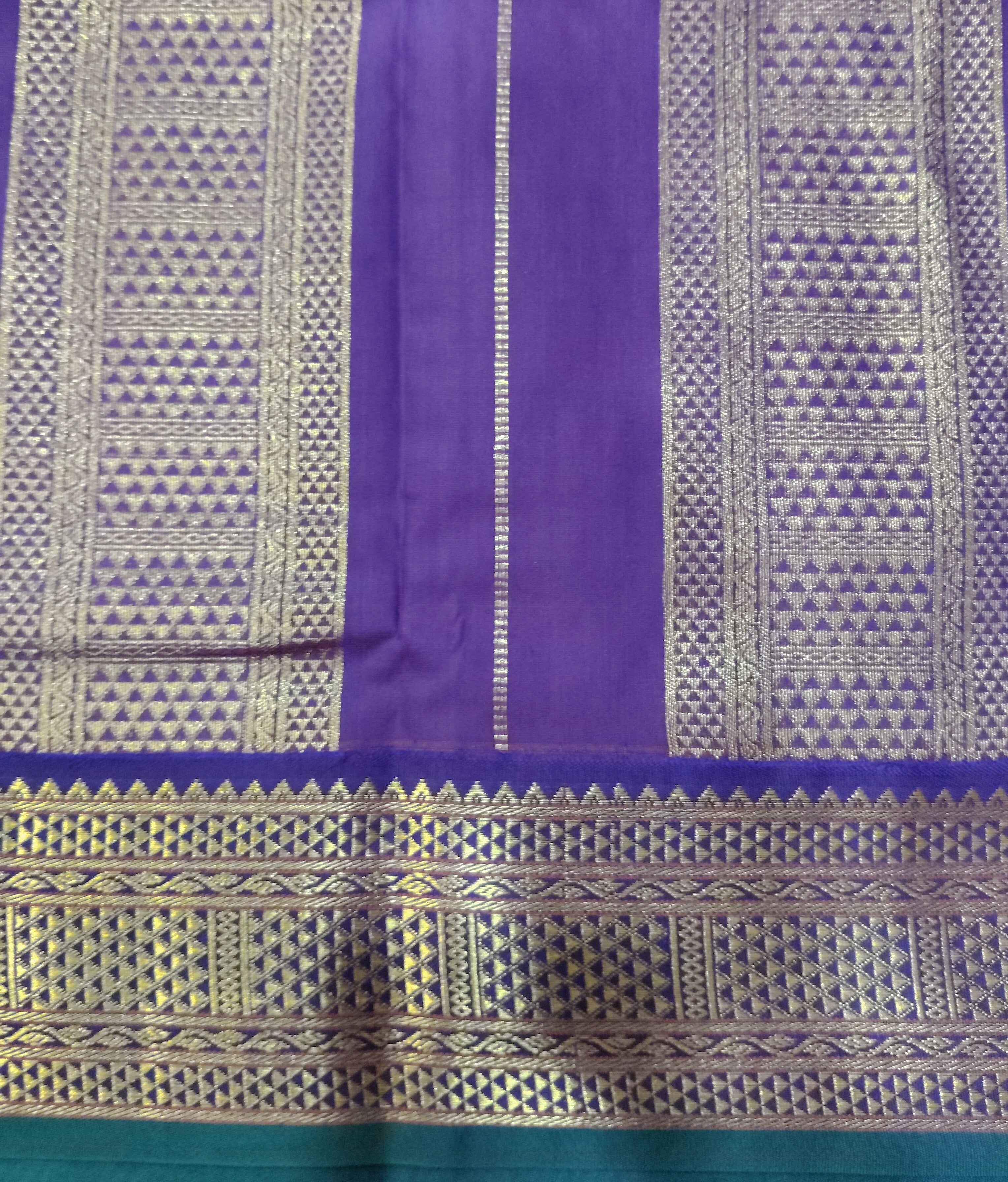 Akshaya cotton 10.25 yards madisar