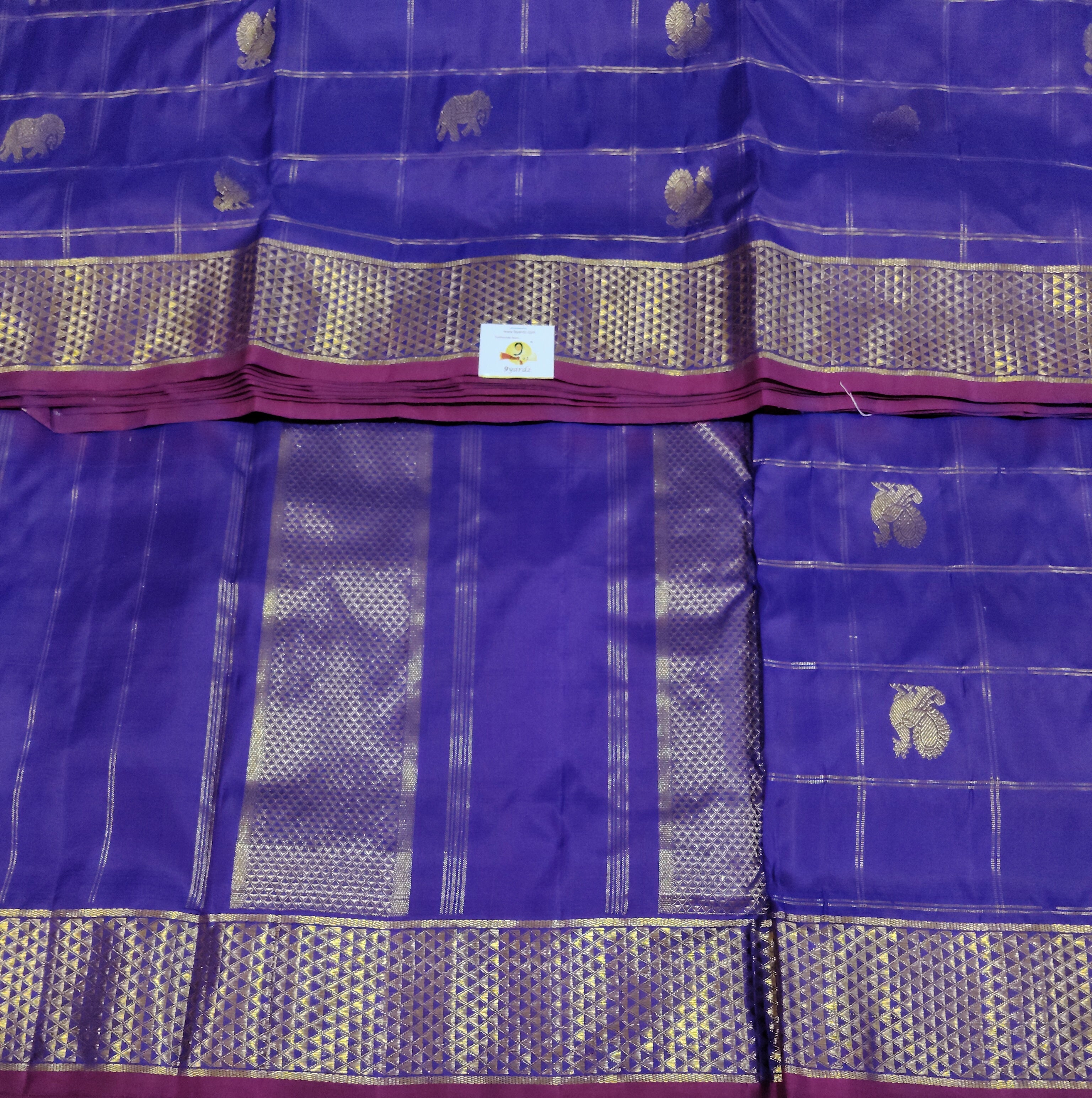 Pure Silk Madisar Saree (10 Yards) with Peacock Zari Motifs & Grand Pallu