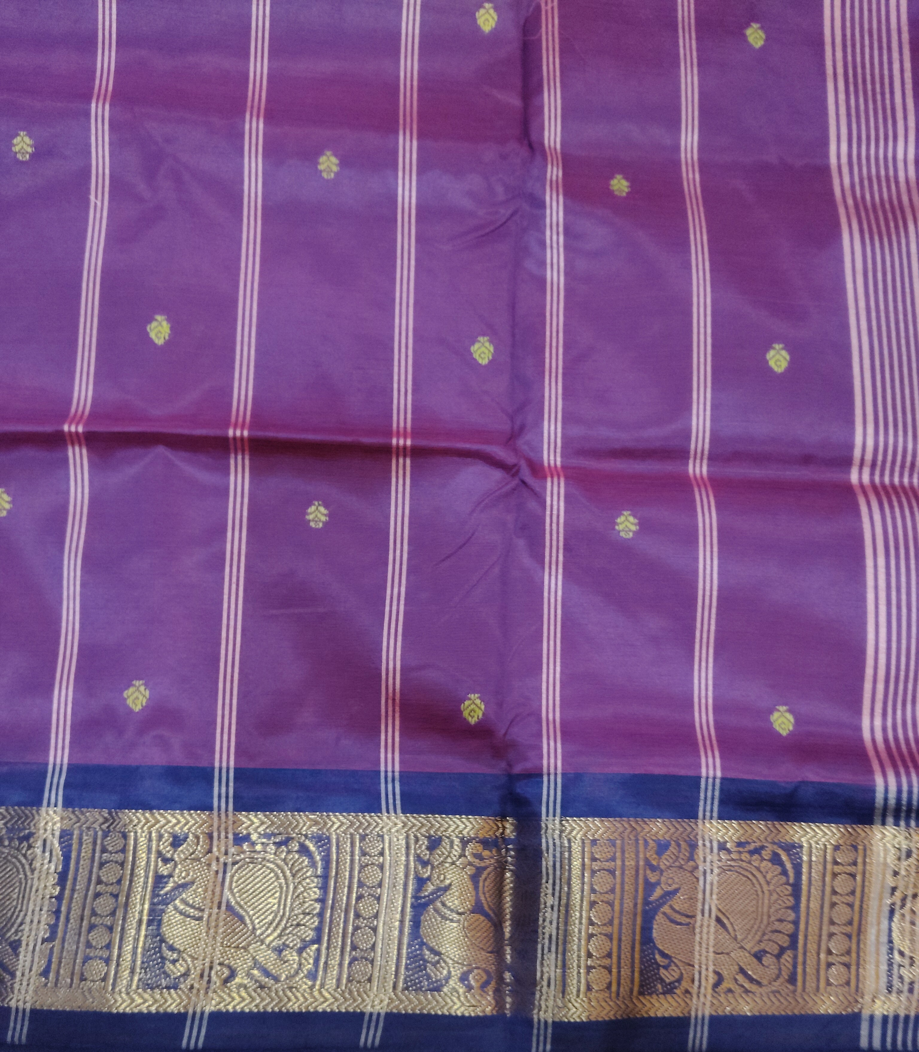 Vaazhainaar Pattu Madisar
