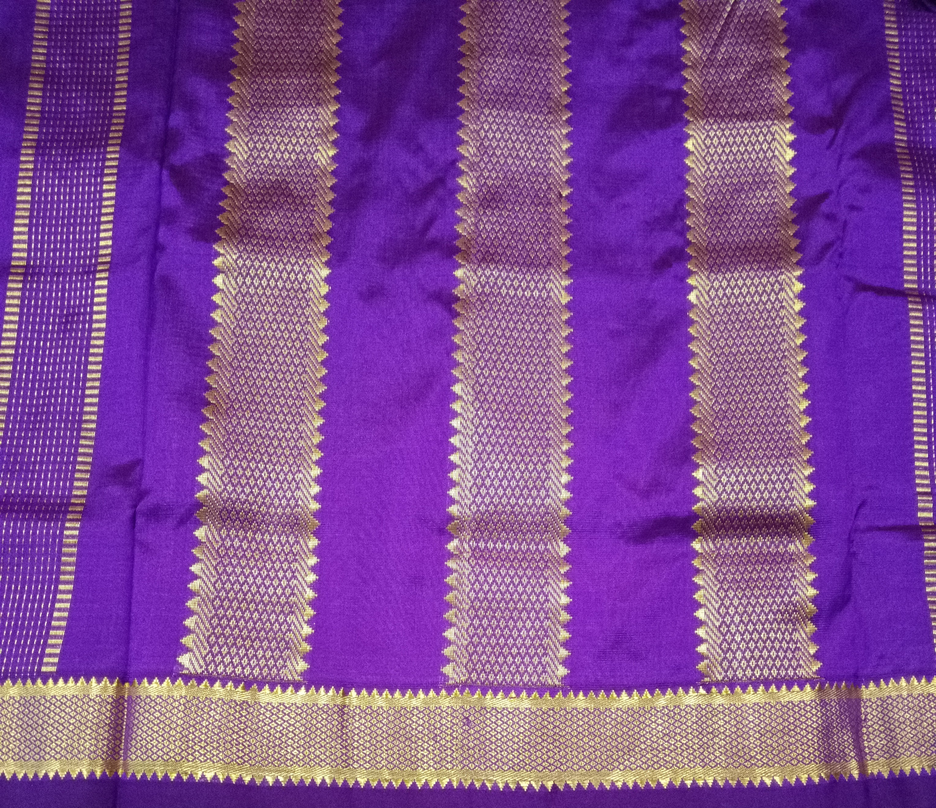 Pure silk madisar 10.5y yards