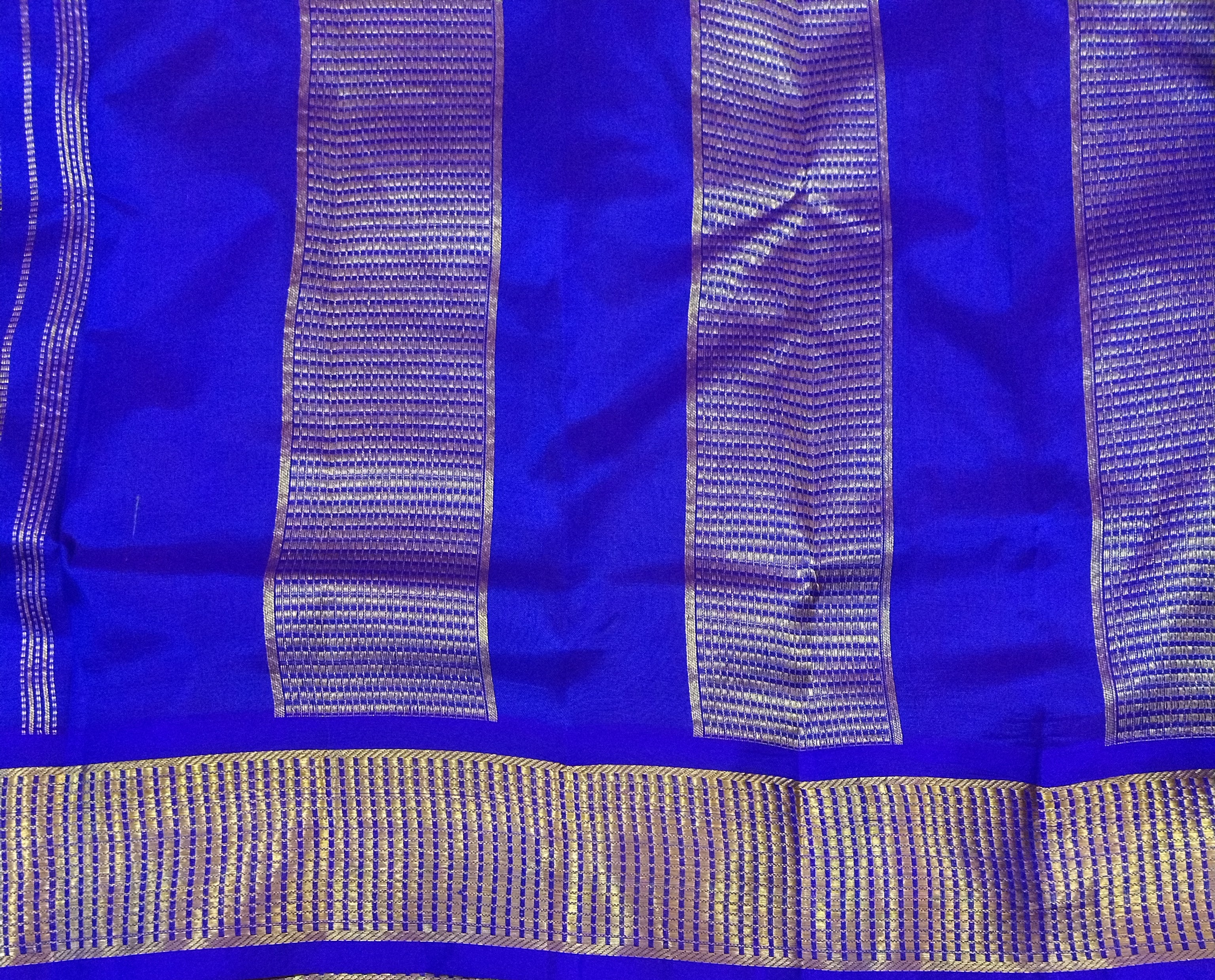 Pure silk 10.25yardz