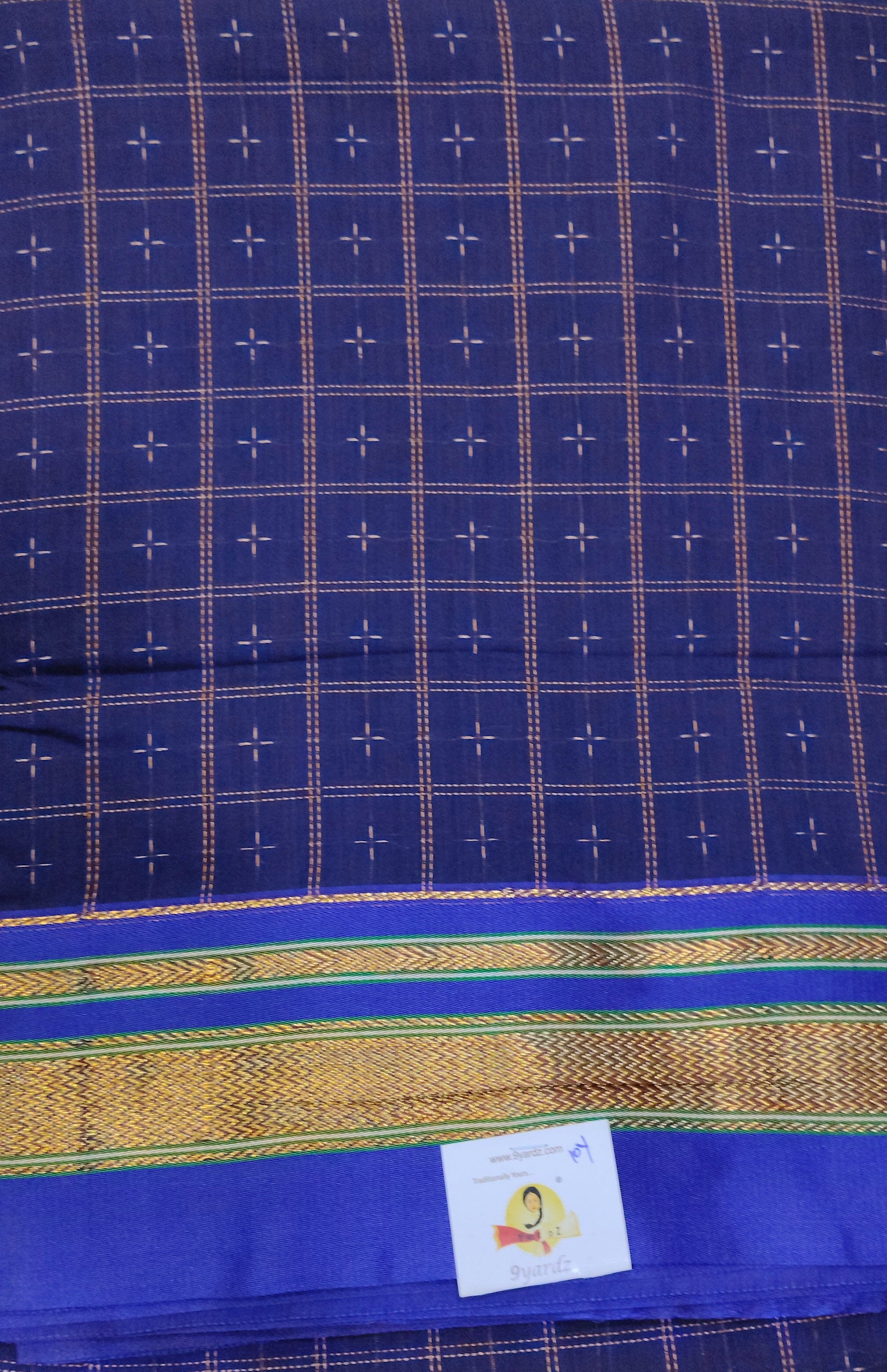 Ikkal sarees madisar 10yardz
