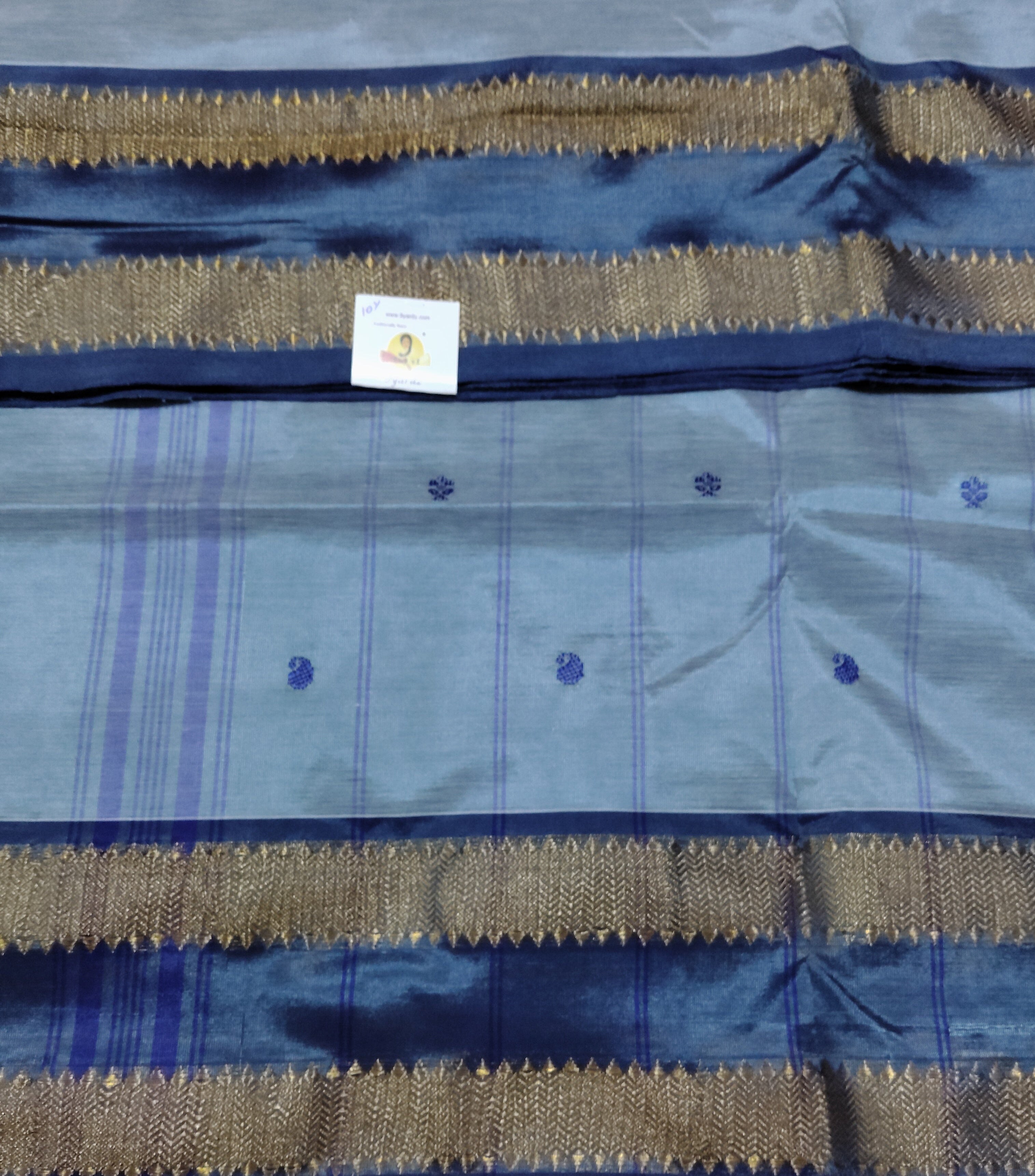 Vaazhainaar Pattu Madisar