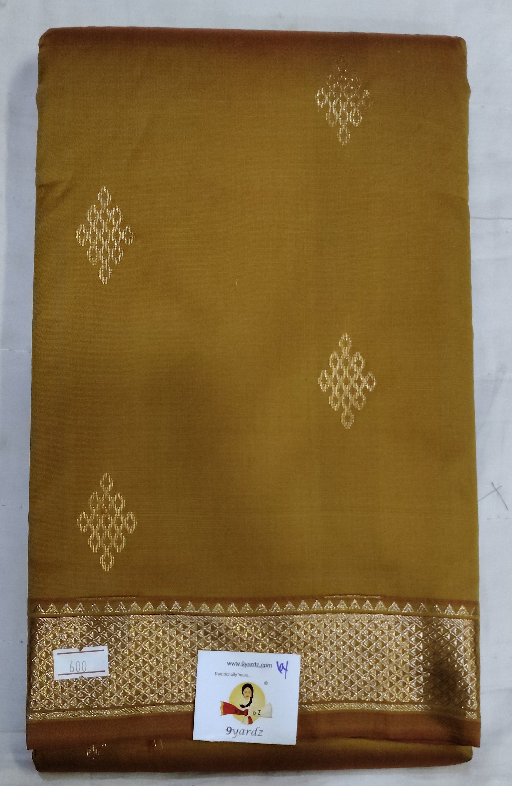 Art silk 6yardz sarees