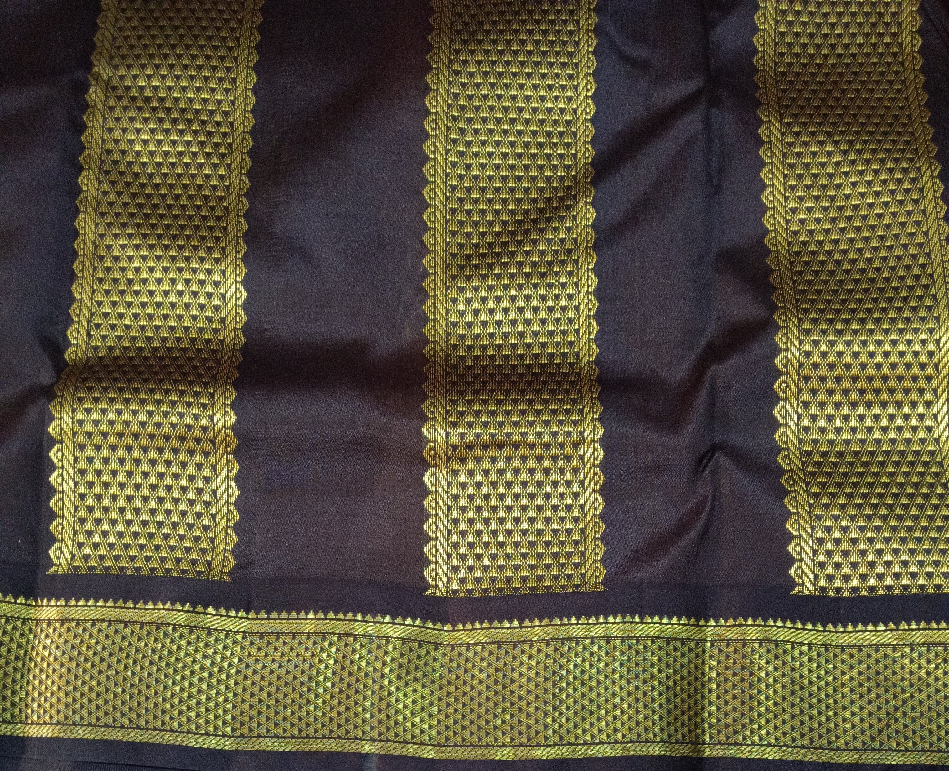 Pure silk 10.25yardz