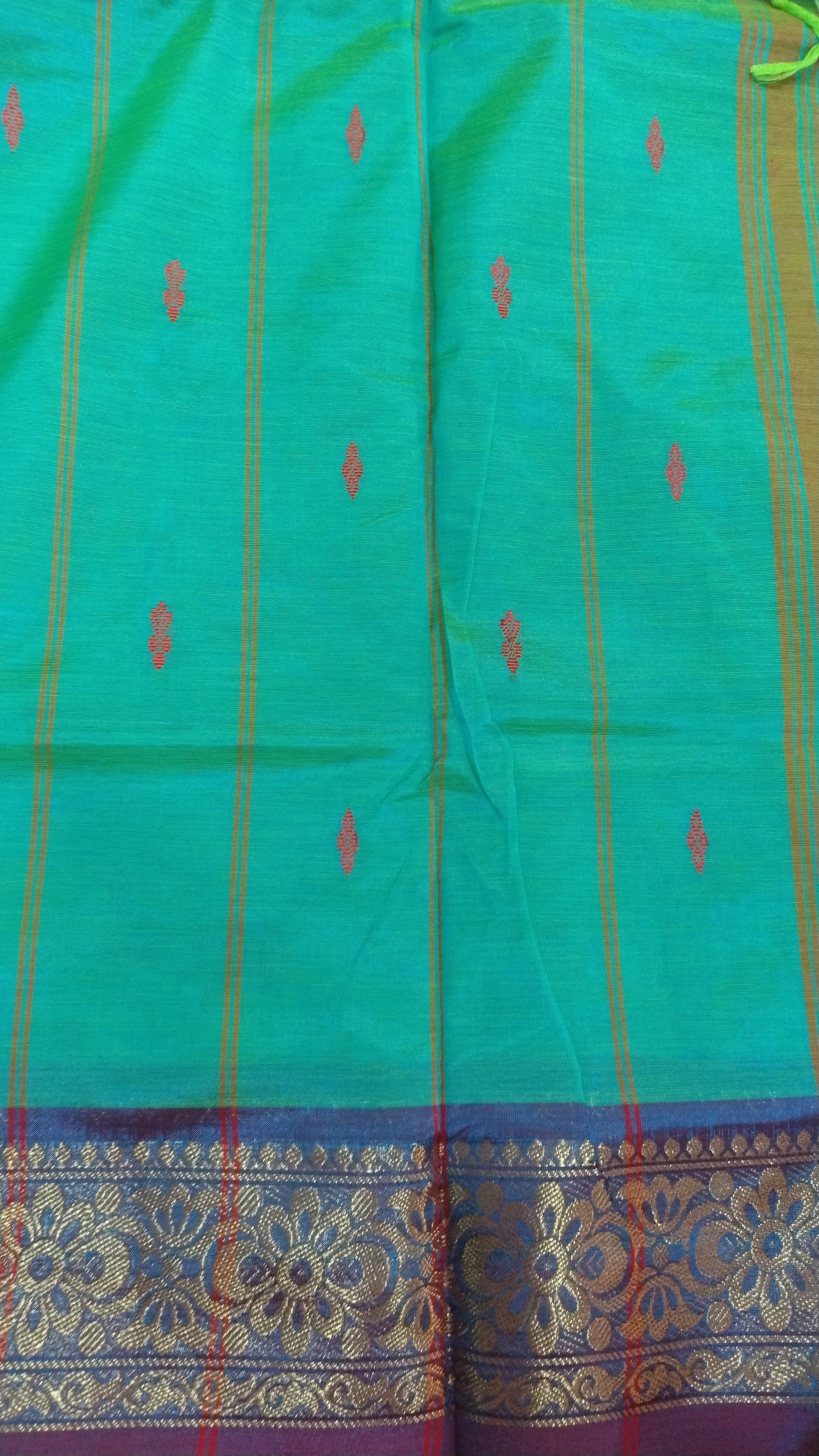 Vaazhainaar Pattu Madisar
