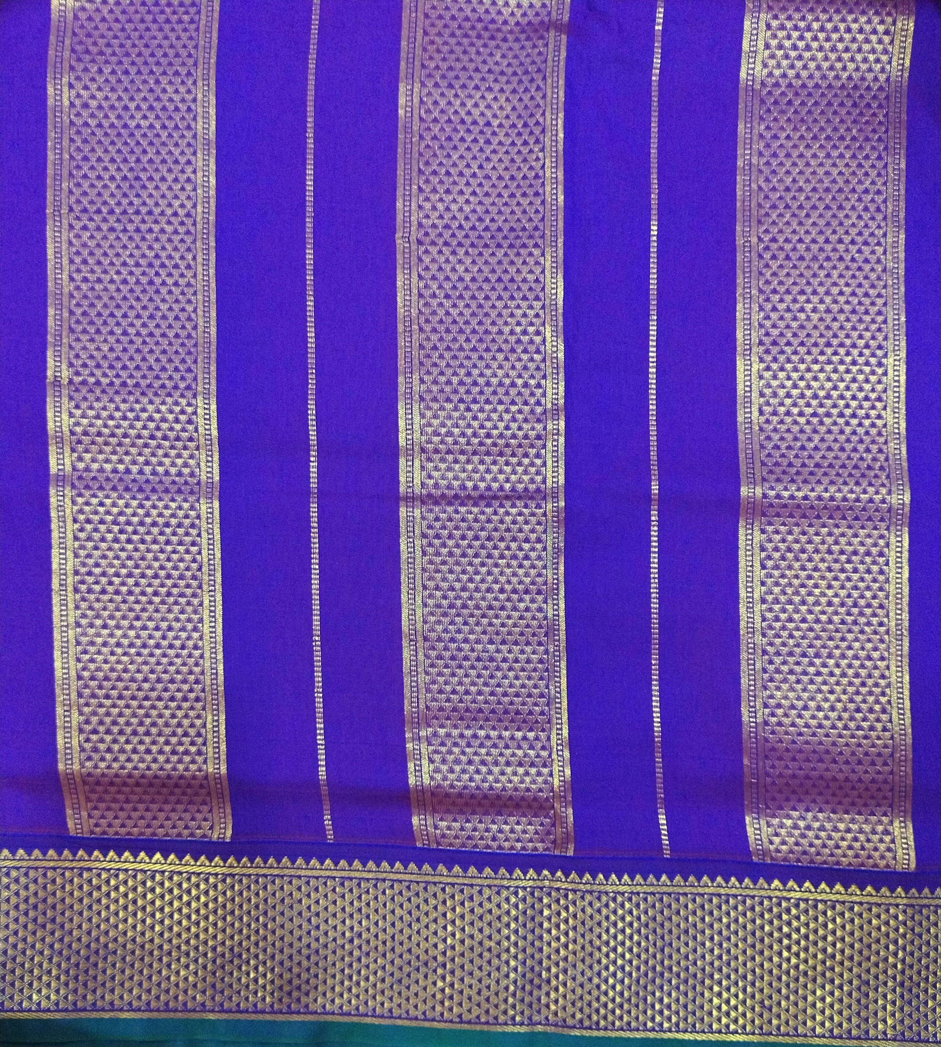 Akshaya cotton 10.25 yards madisar