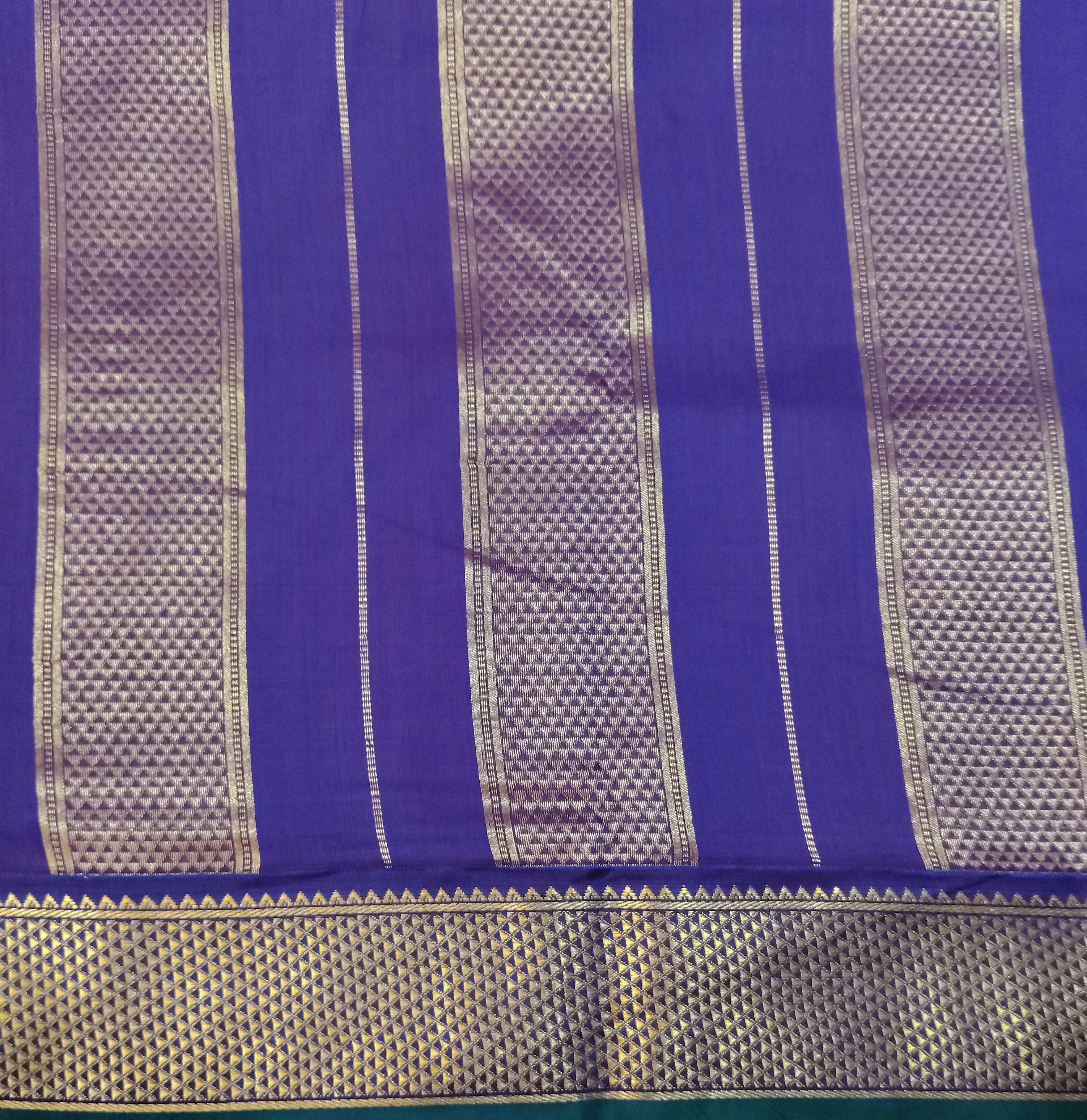 Akshaya cotton 10.25 yards madisar