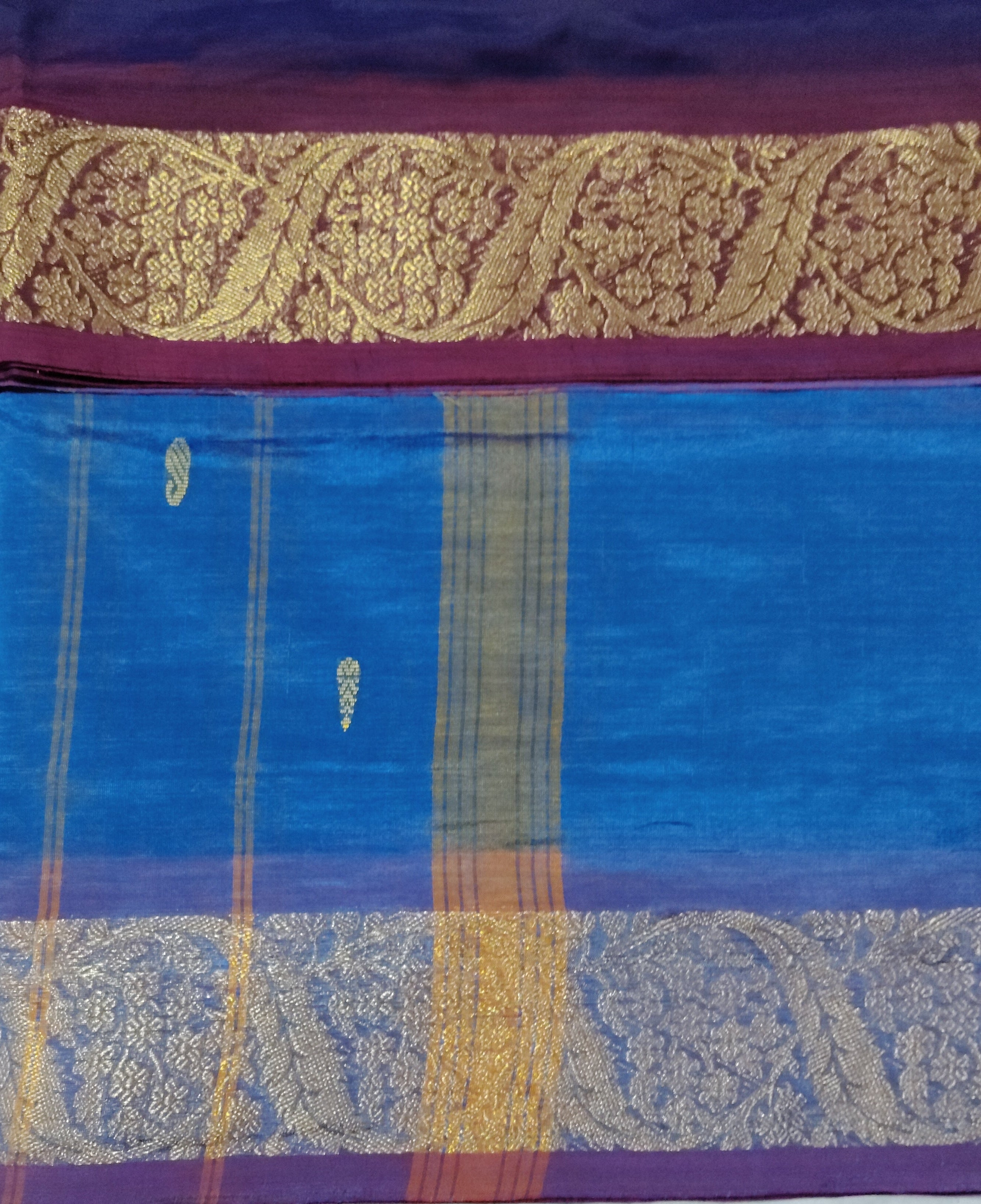 Vaazhainaar Pattu Madisar