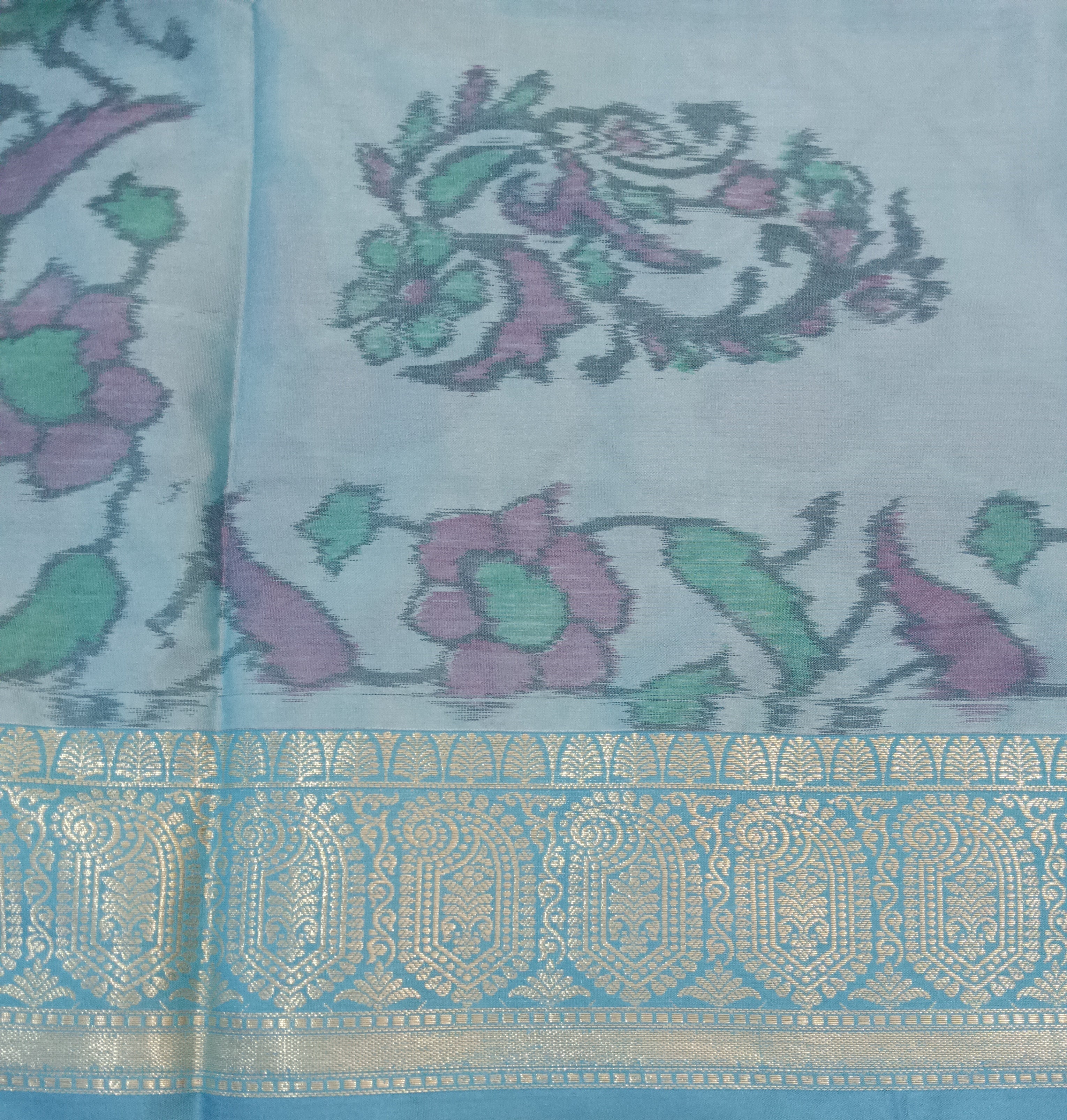 Ikkat semi silk madisar