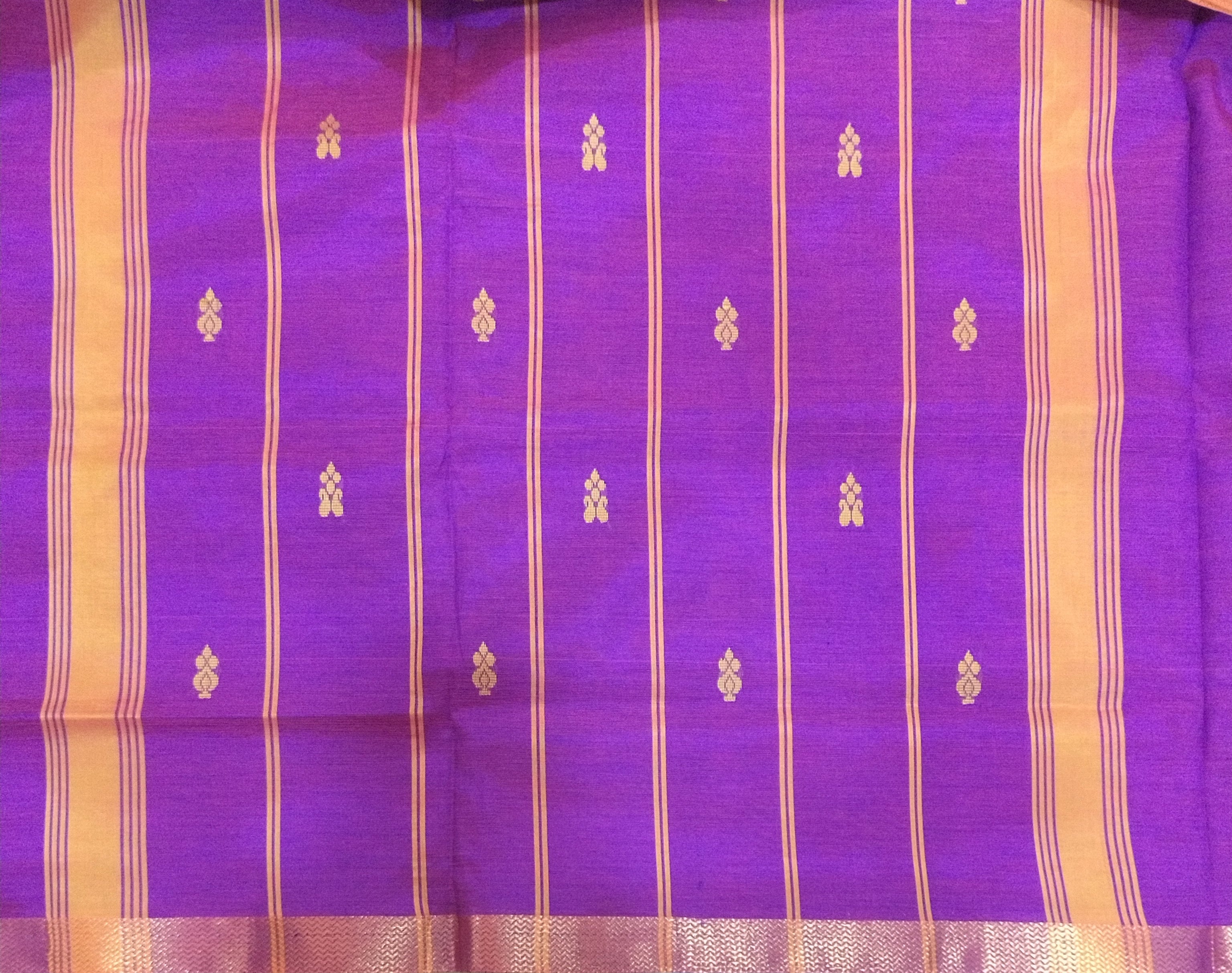 Vaazhainaar Pattu Madisar