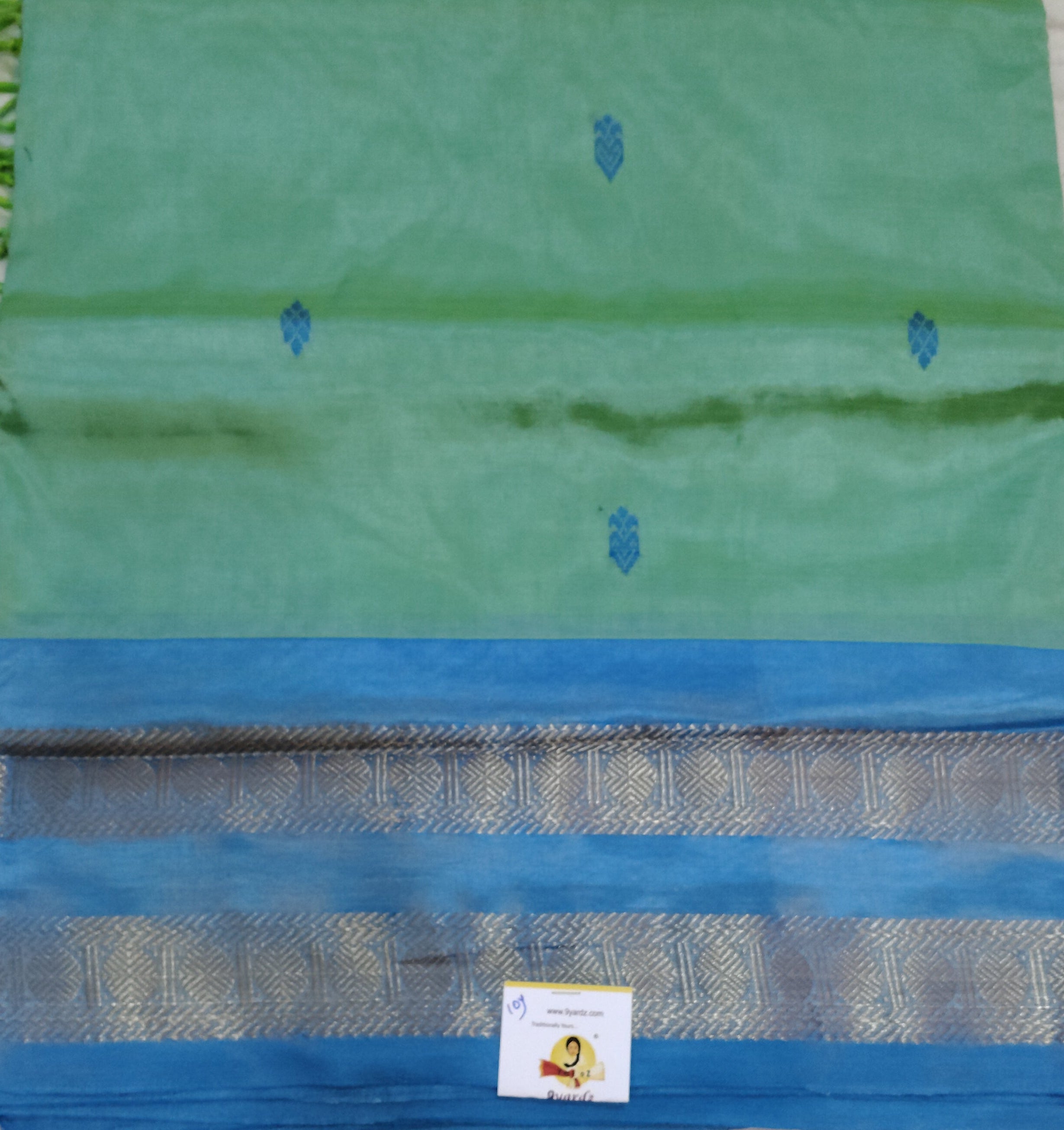 Vaazhainaar Pattu Madisar