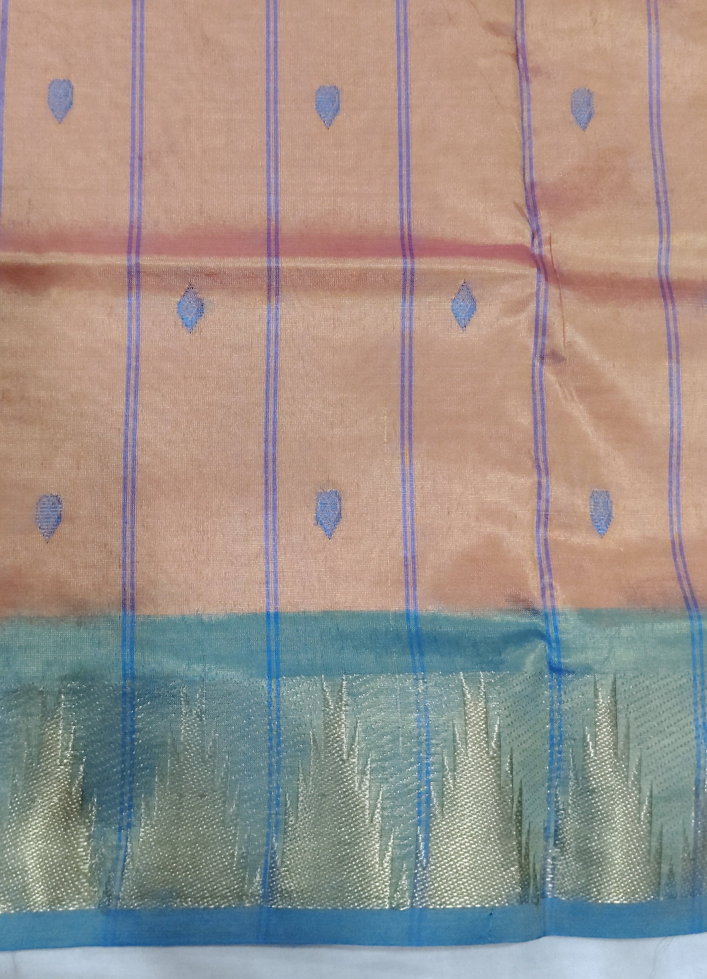 Vaazhainaar Pattu Madisar