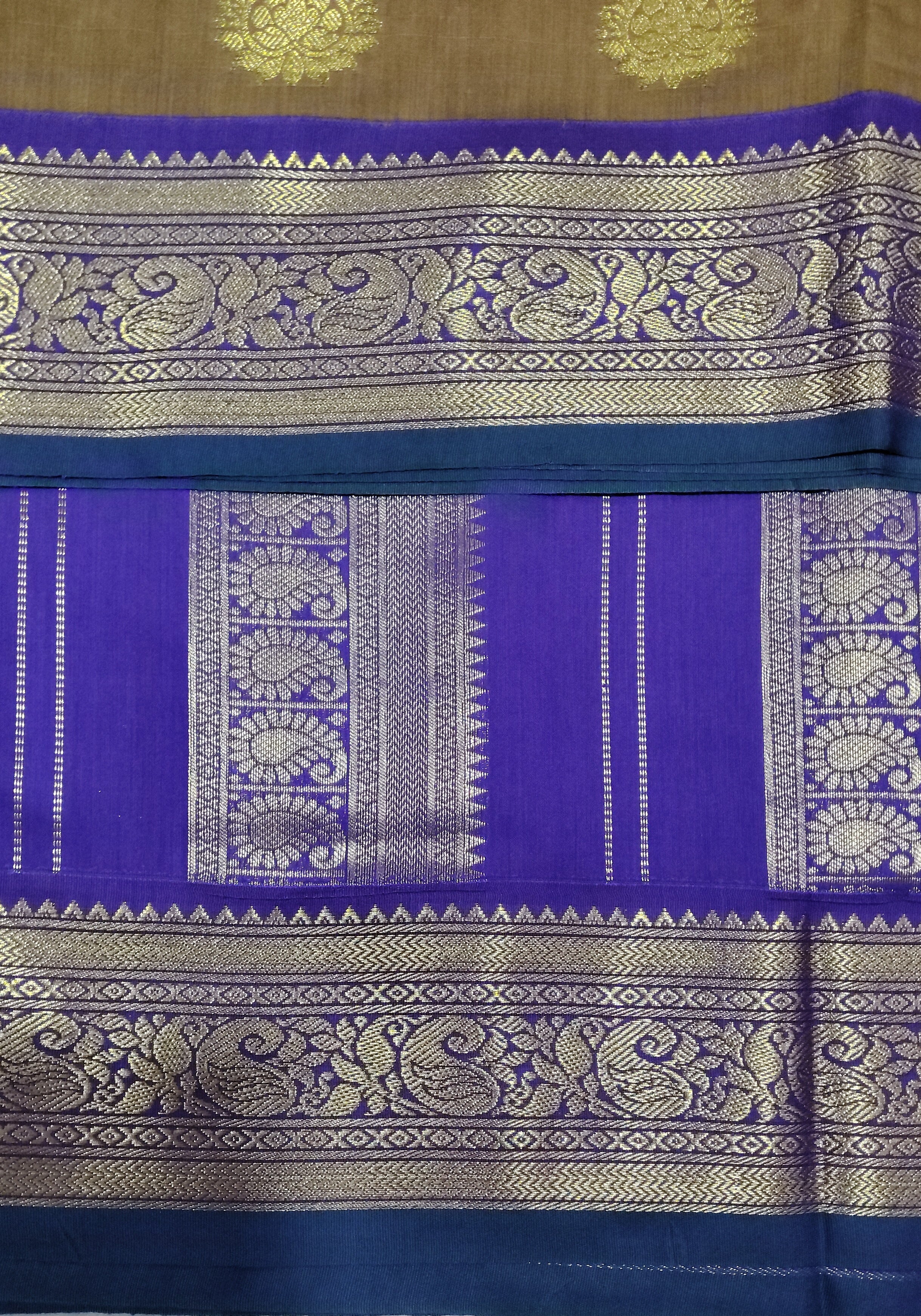 Akshaya cotton 10.25 yards madisar