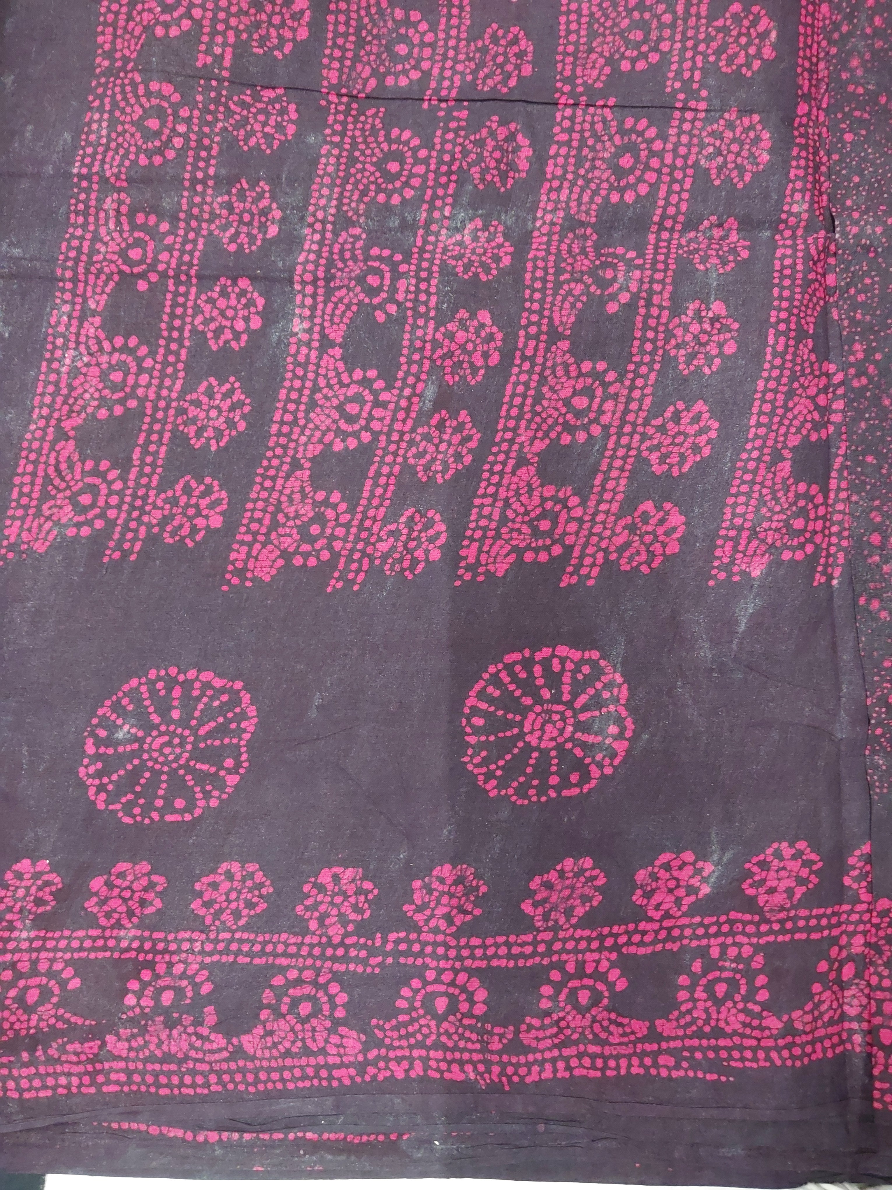 Sungudi Spray Printed 10.5 yards