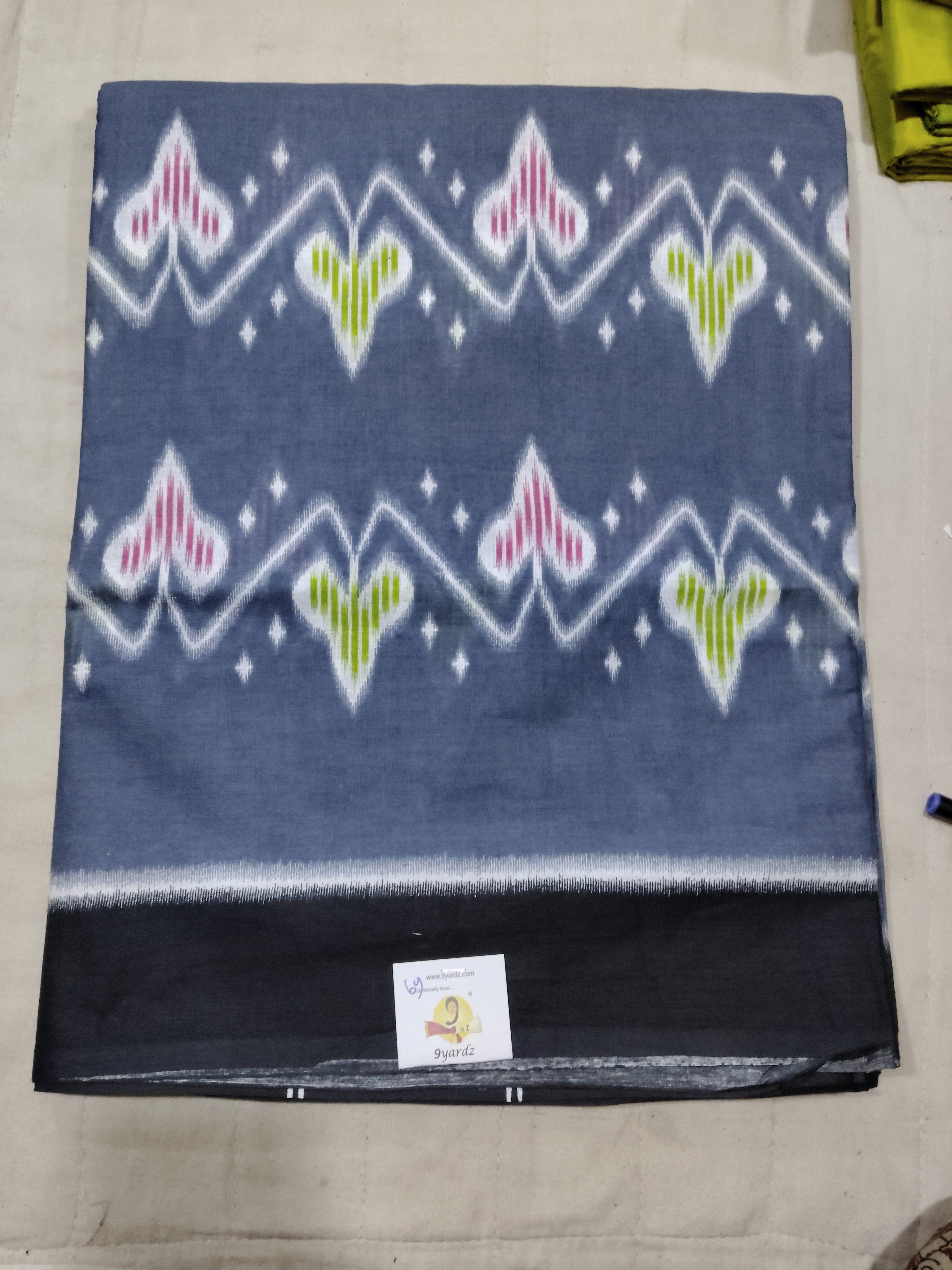 Soft Cotton Bathik saree 6yardz