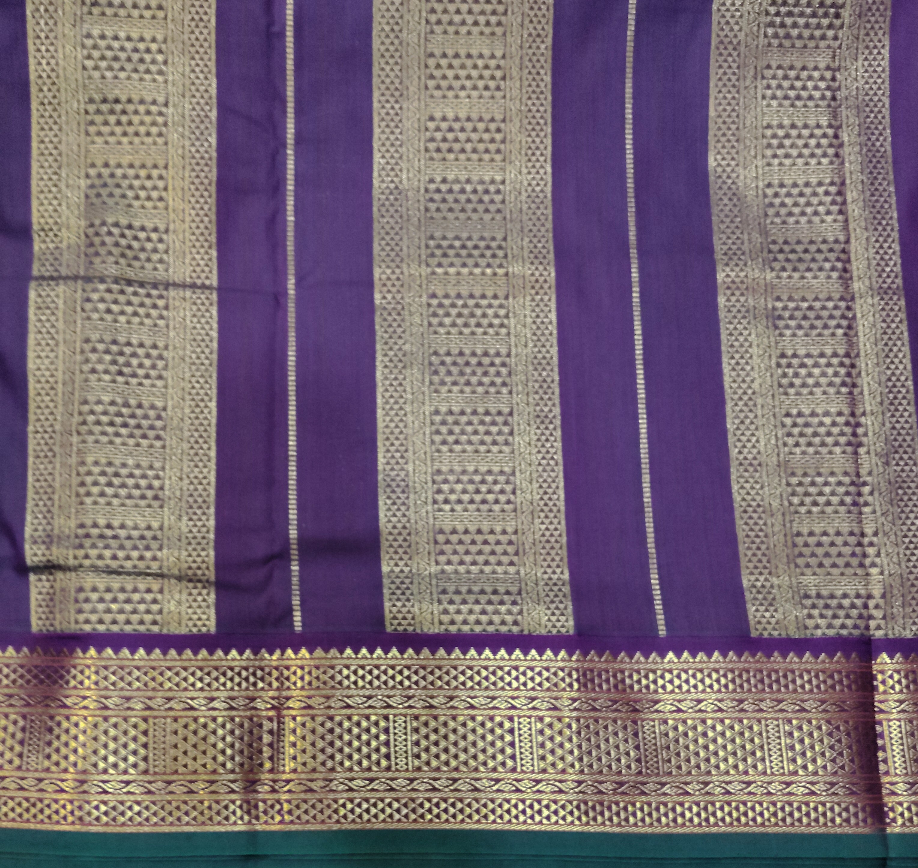 Akshaya cotton 10.25 yards madisar