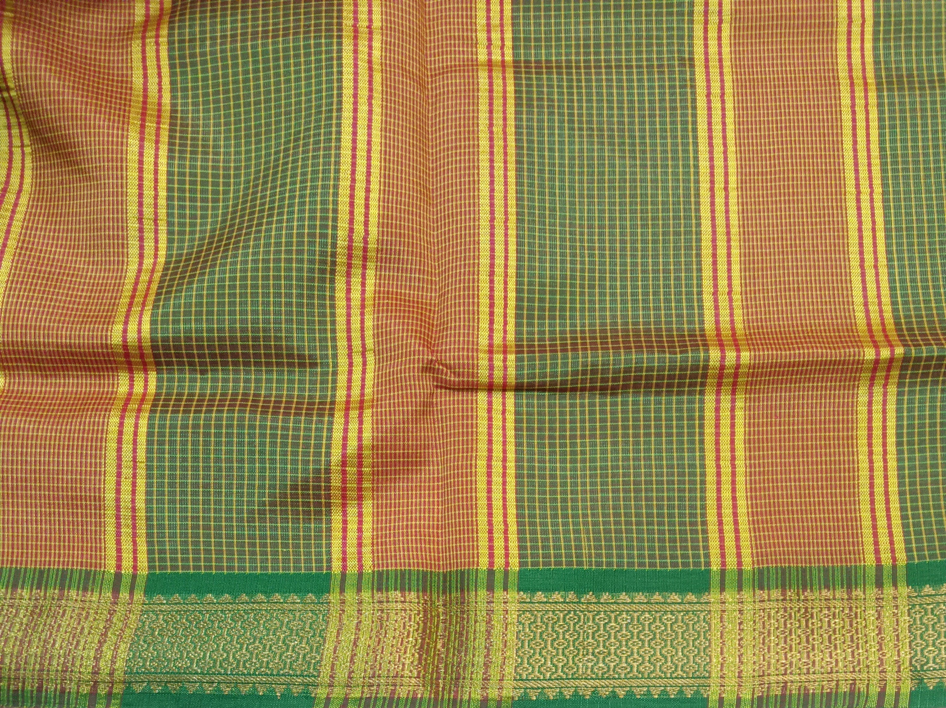 Vaazhainaar Pattu Madisar