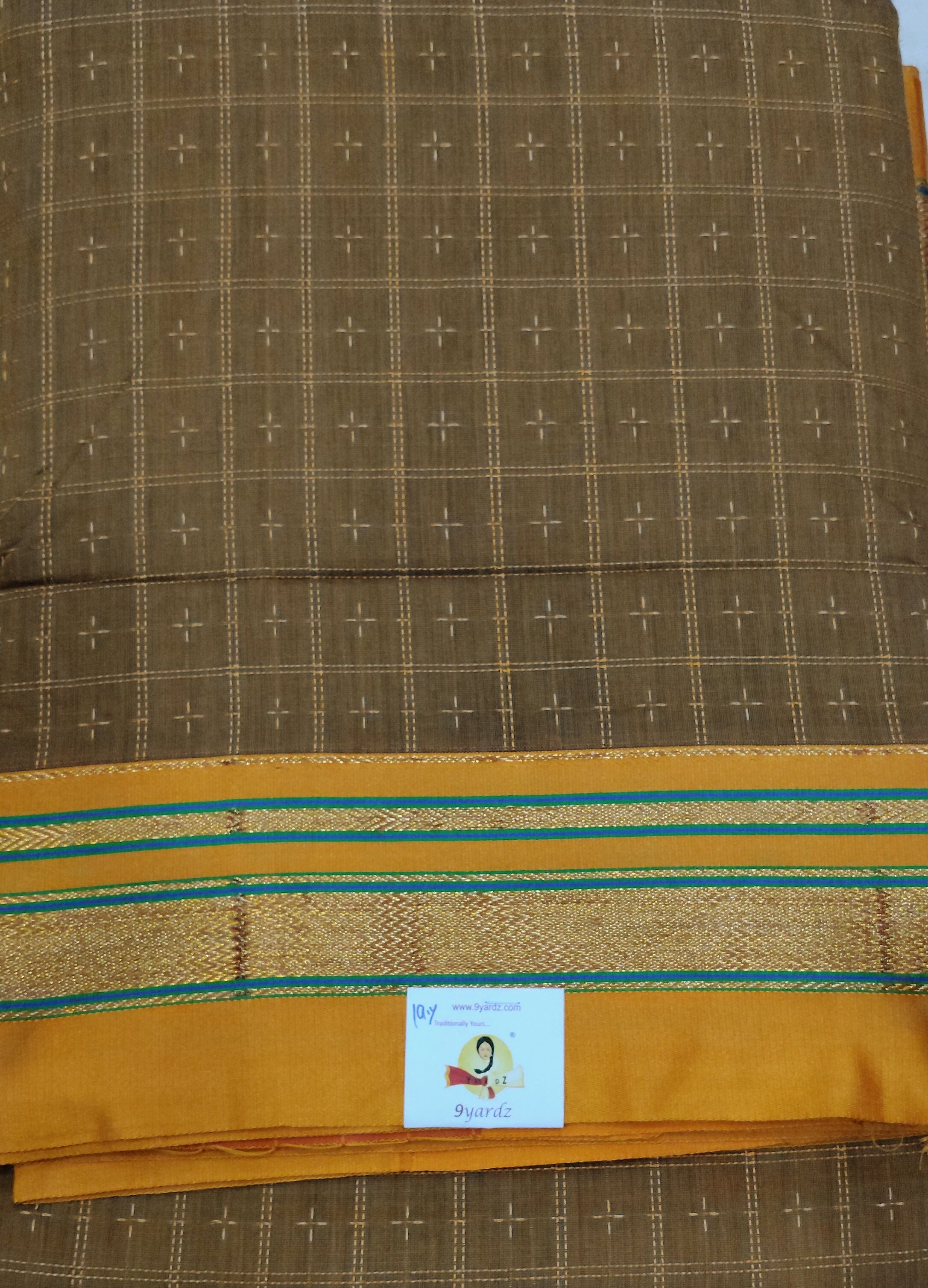 Ikkal sarees madisar 10yardz