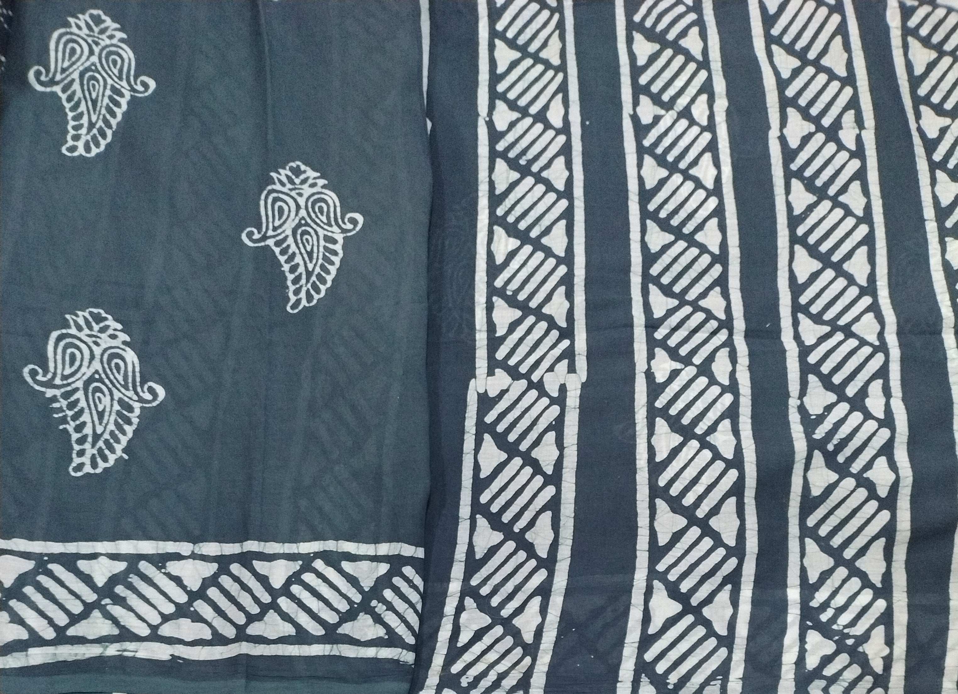 Bathik printed 11 yardz