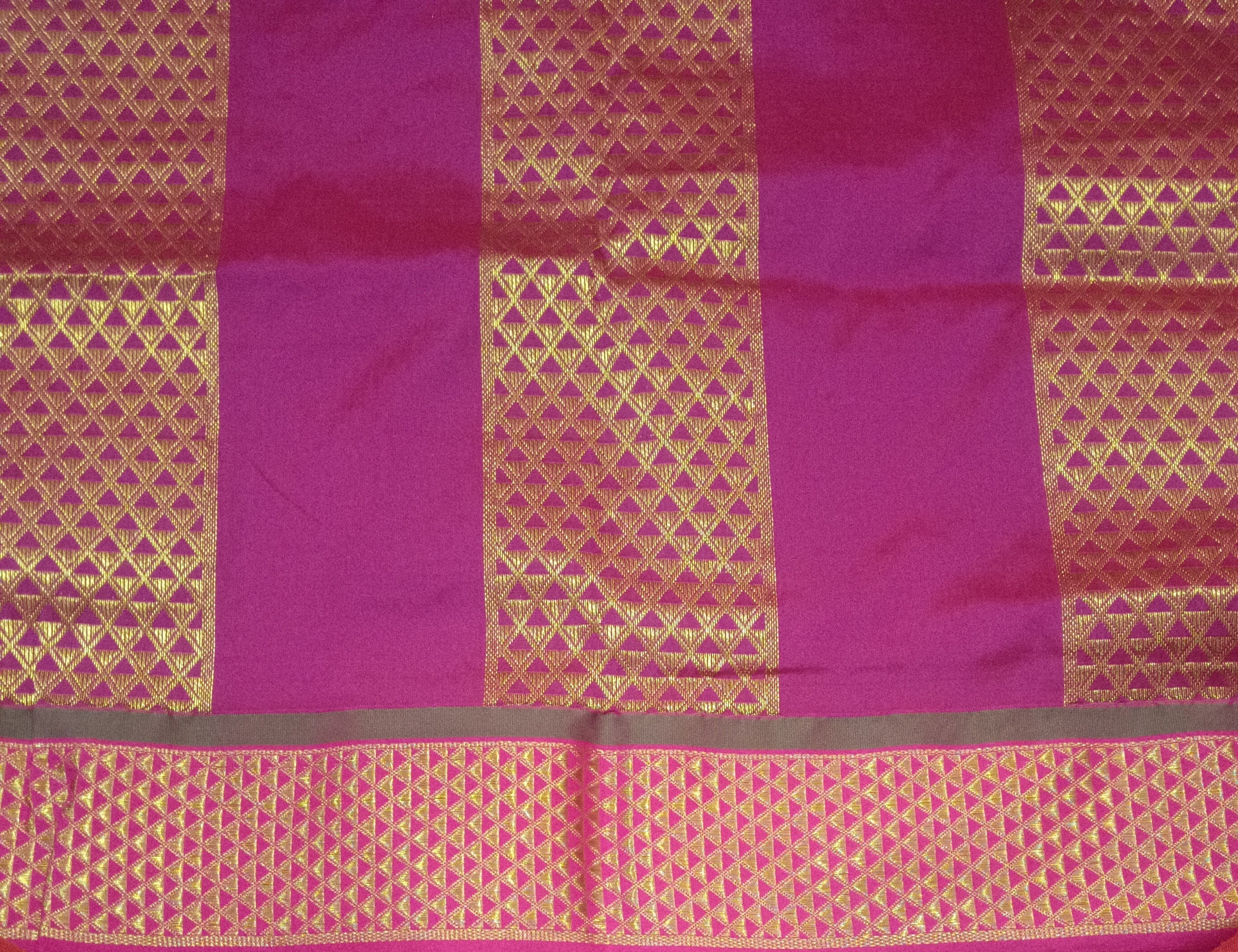 Poly silk 10.yards madisar