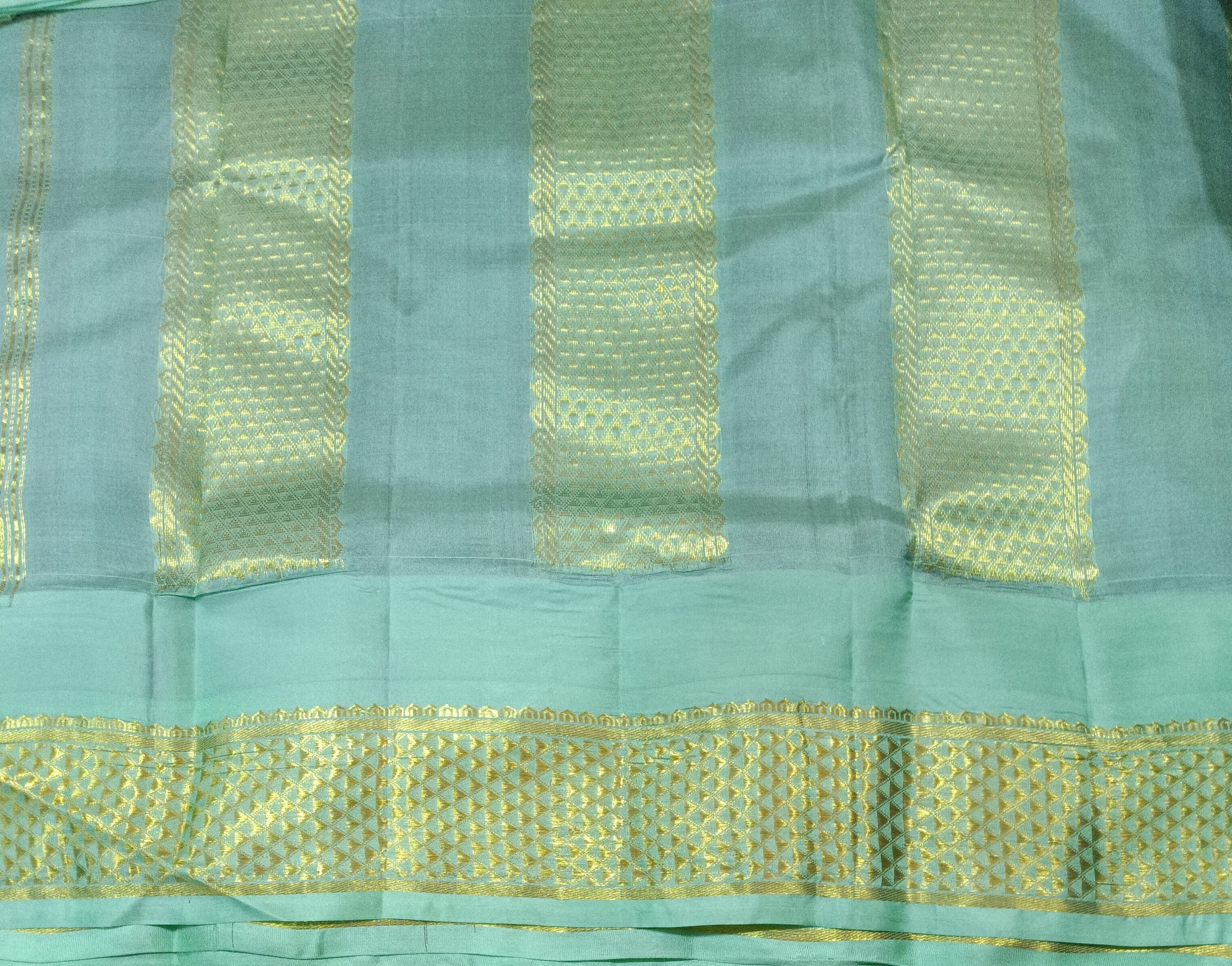 Pure silk 10.25yardz