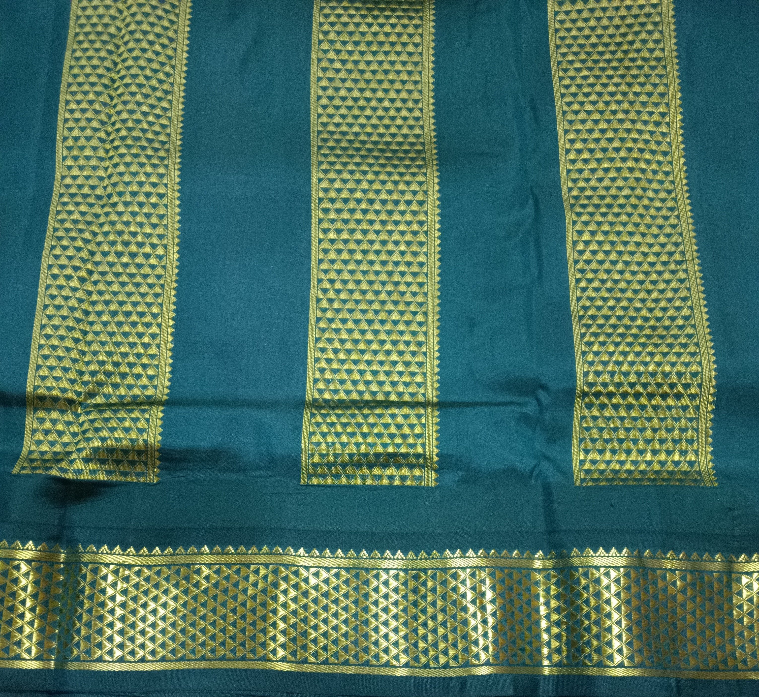 Pure silk 10.25yardz