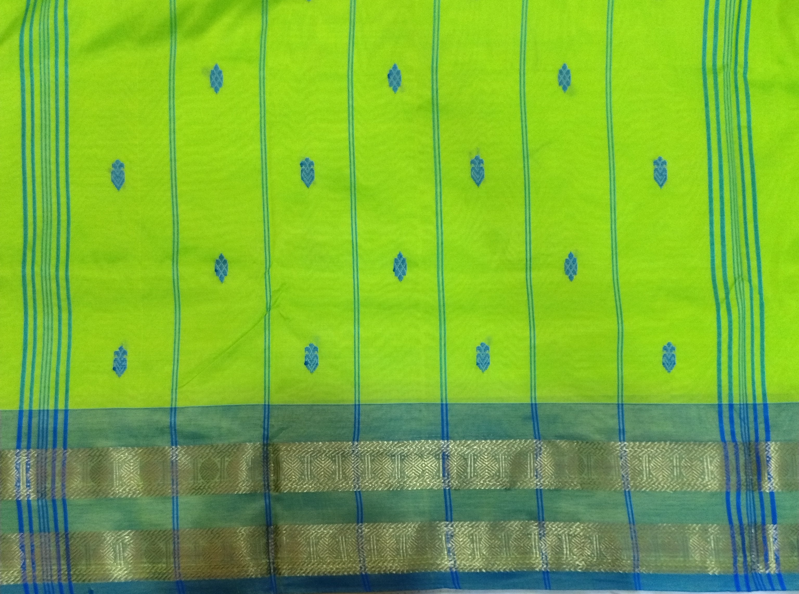 Vaazhainaar Pattu Madisar
