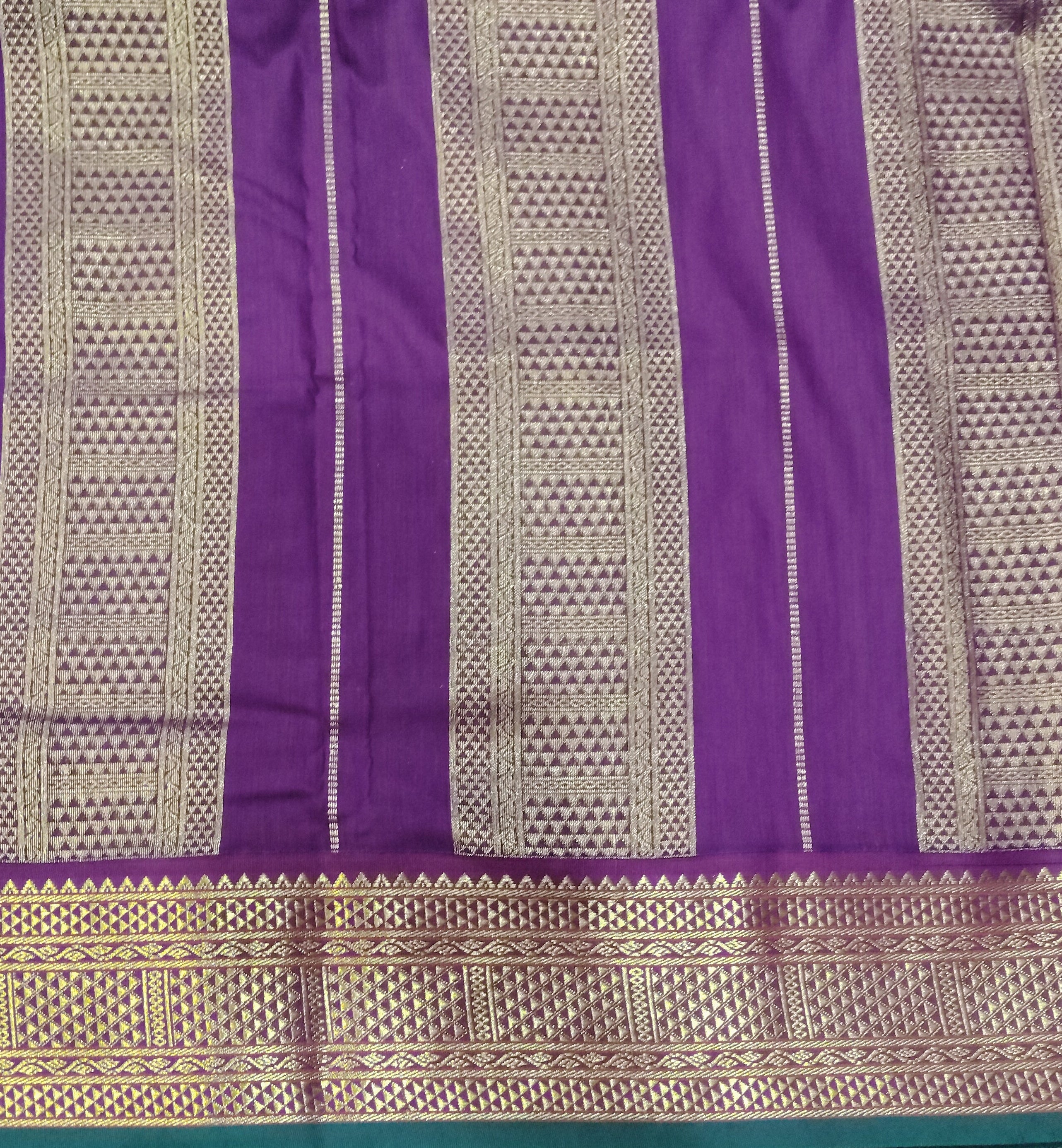 Akshaya cotton 10.25 yards madisar