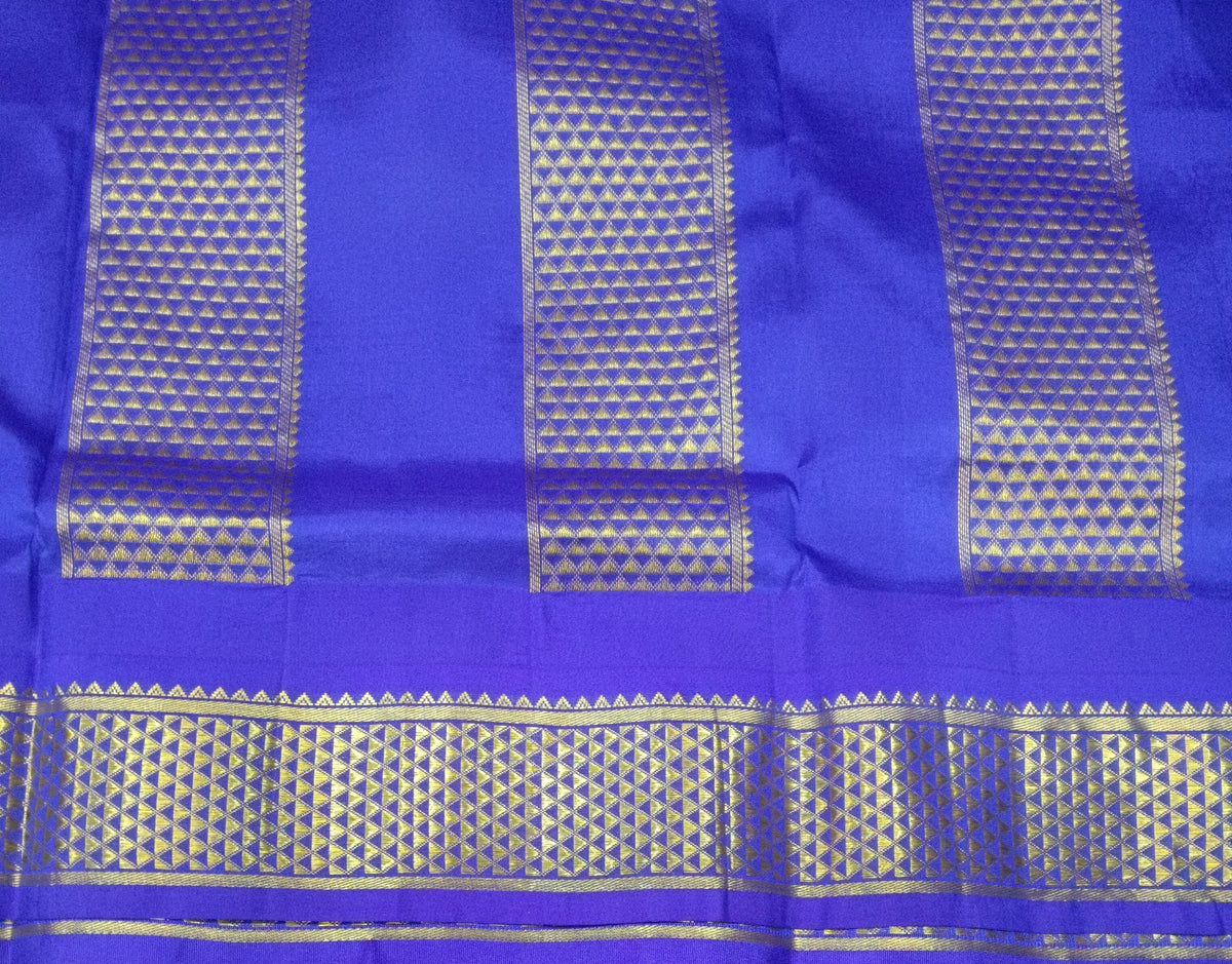 Pure silk 10.25yardz