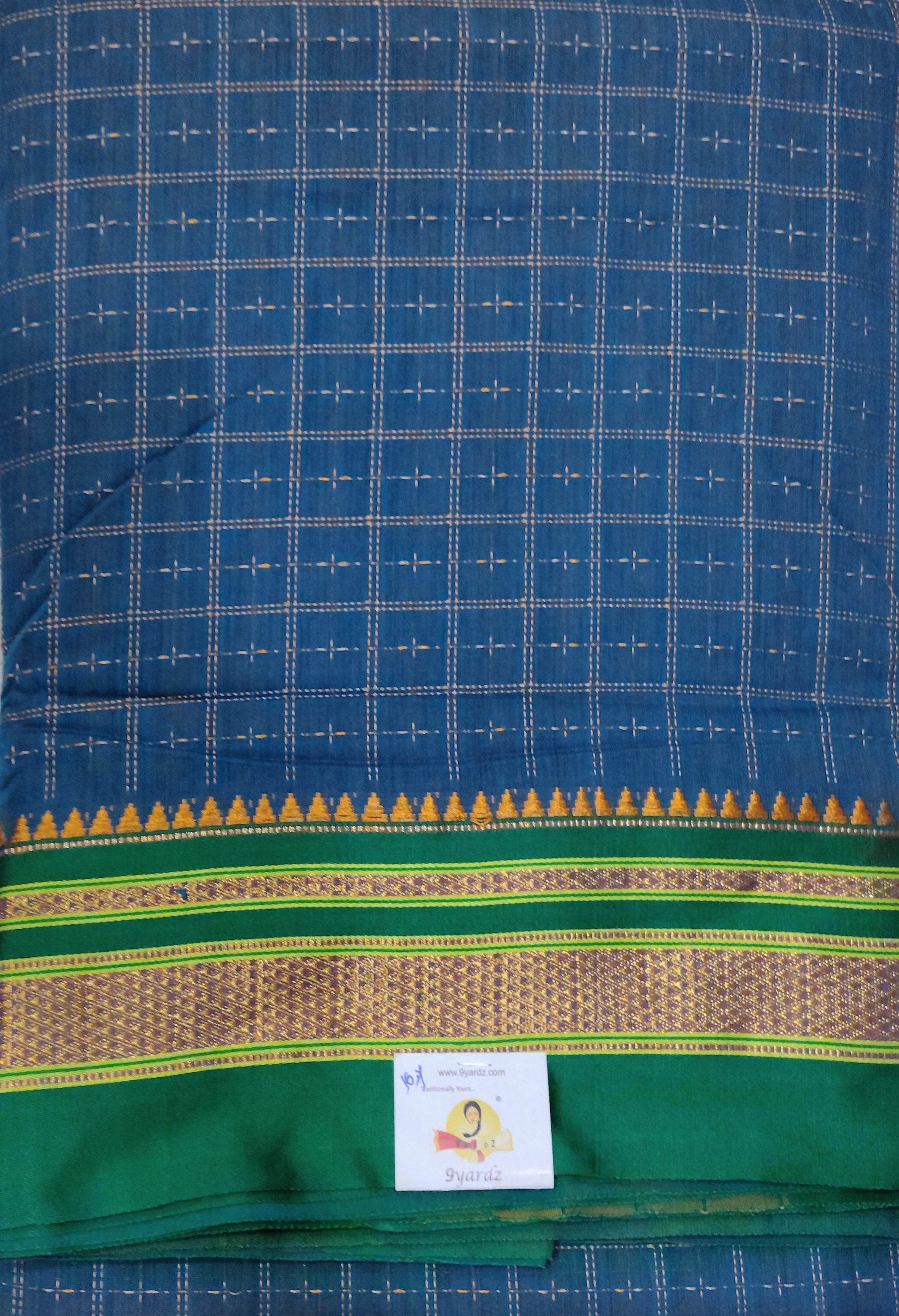 Ikkal sarees madisar 10yardz