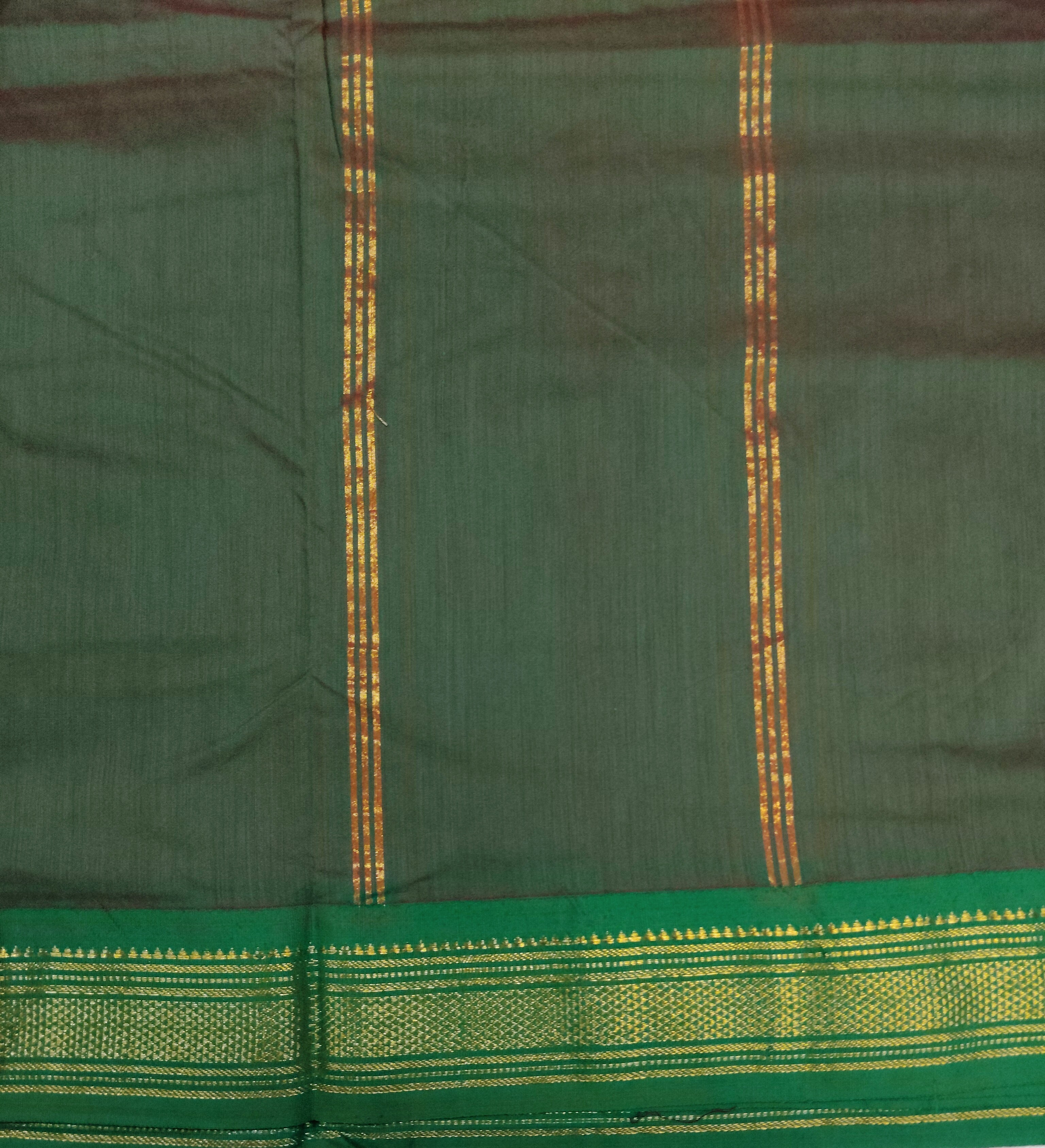 Kalyani Cotton  9.5 yardz