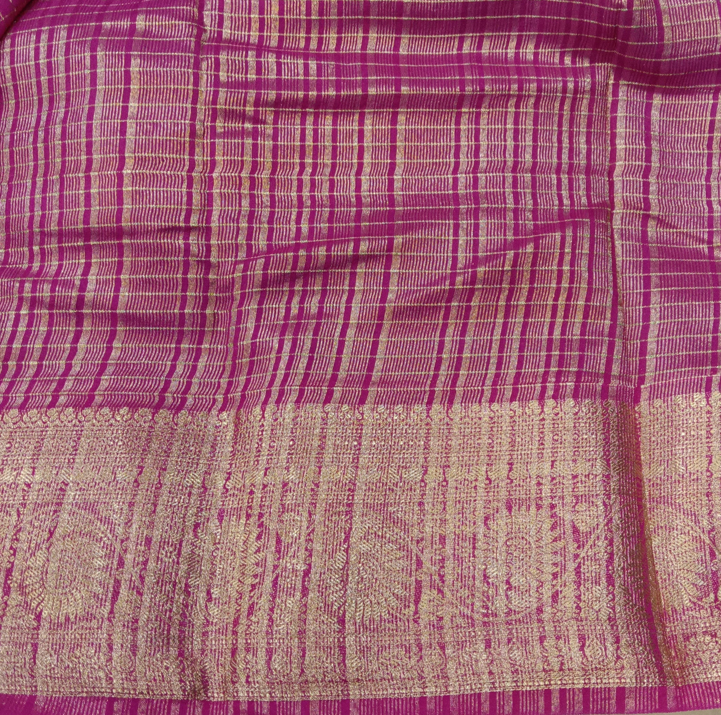 Mysore crepe silk checked (synthetic)