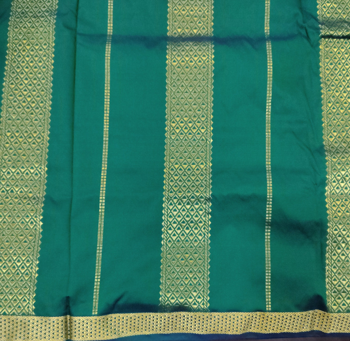 Poly silk 10yards madisar