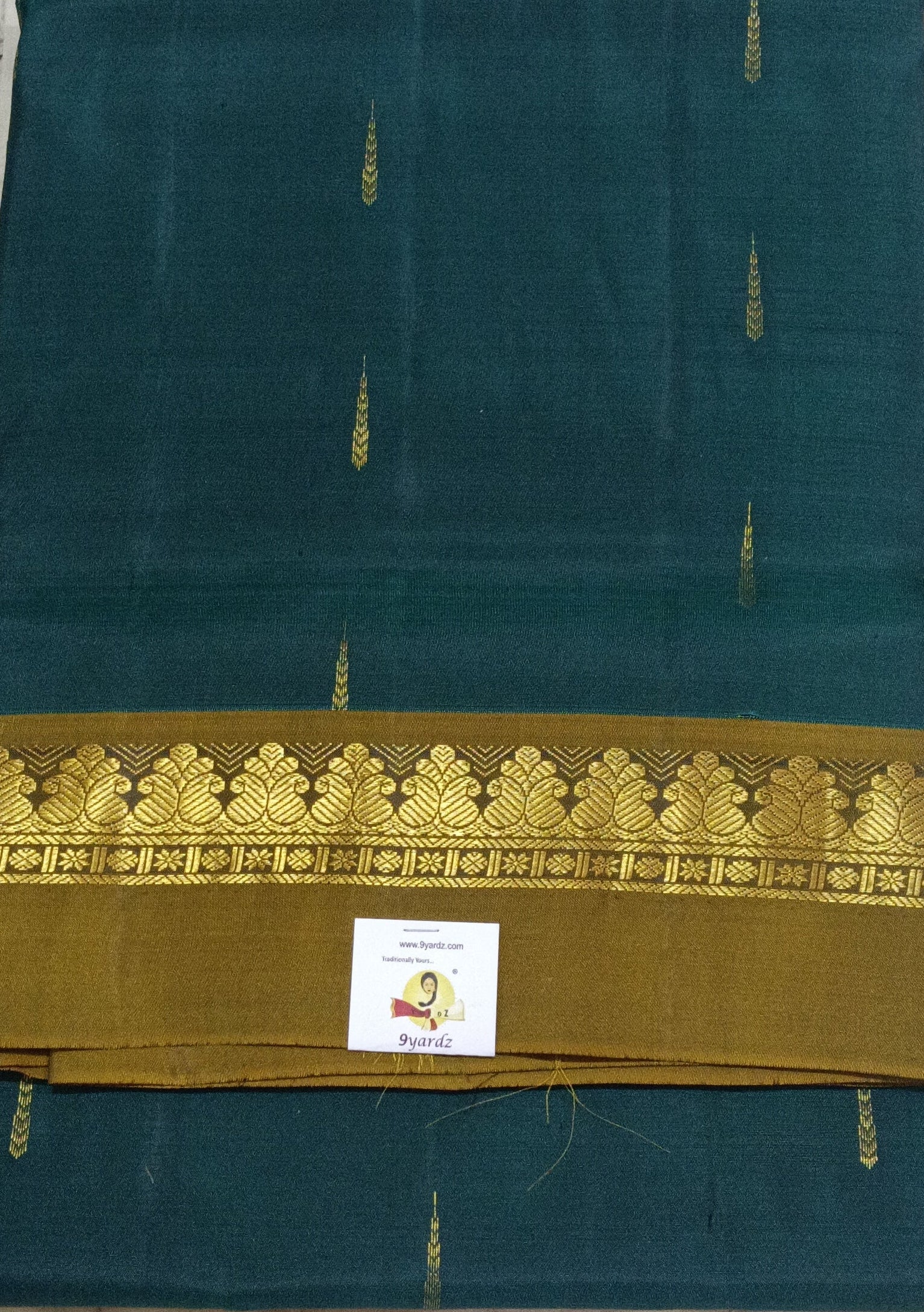 Pure silk 9.5yardz