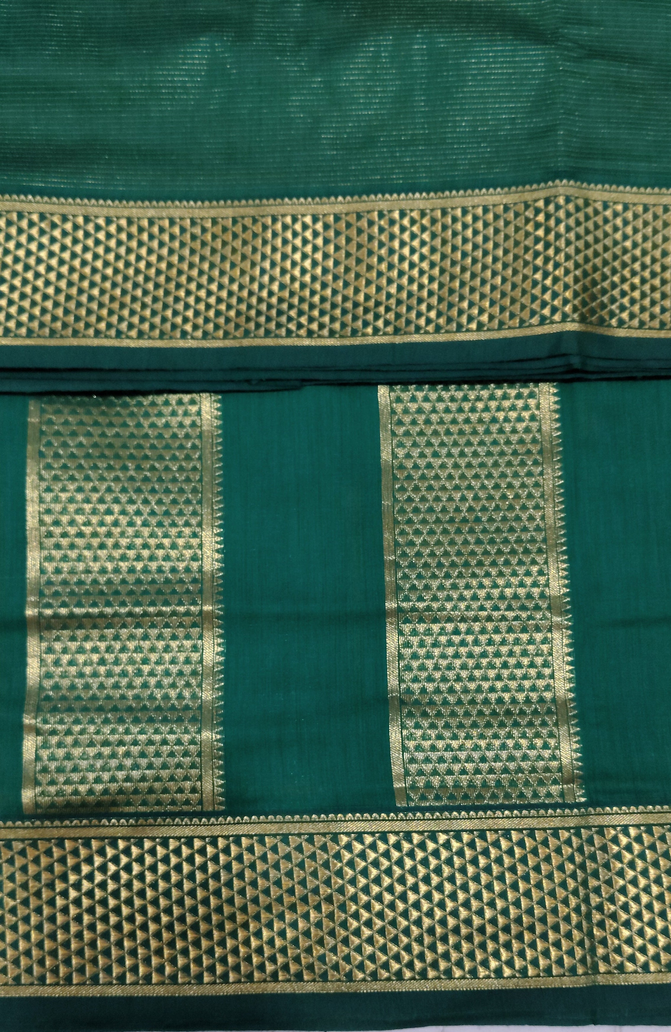 Akshaya cotton 10.25 yards madisar