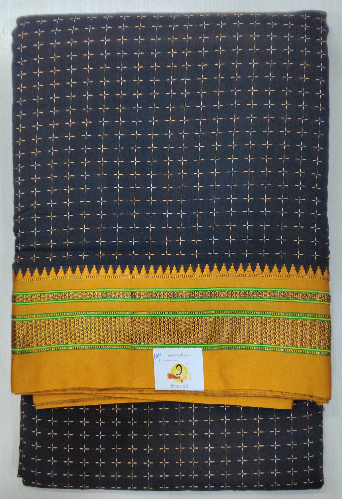 Ikkal sarees madisar 10yardz
