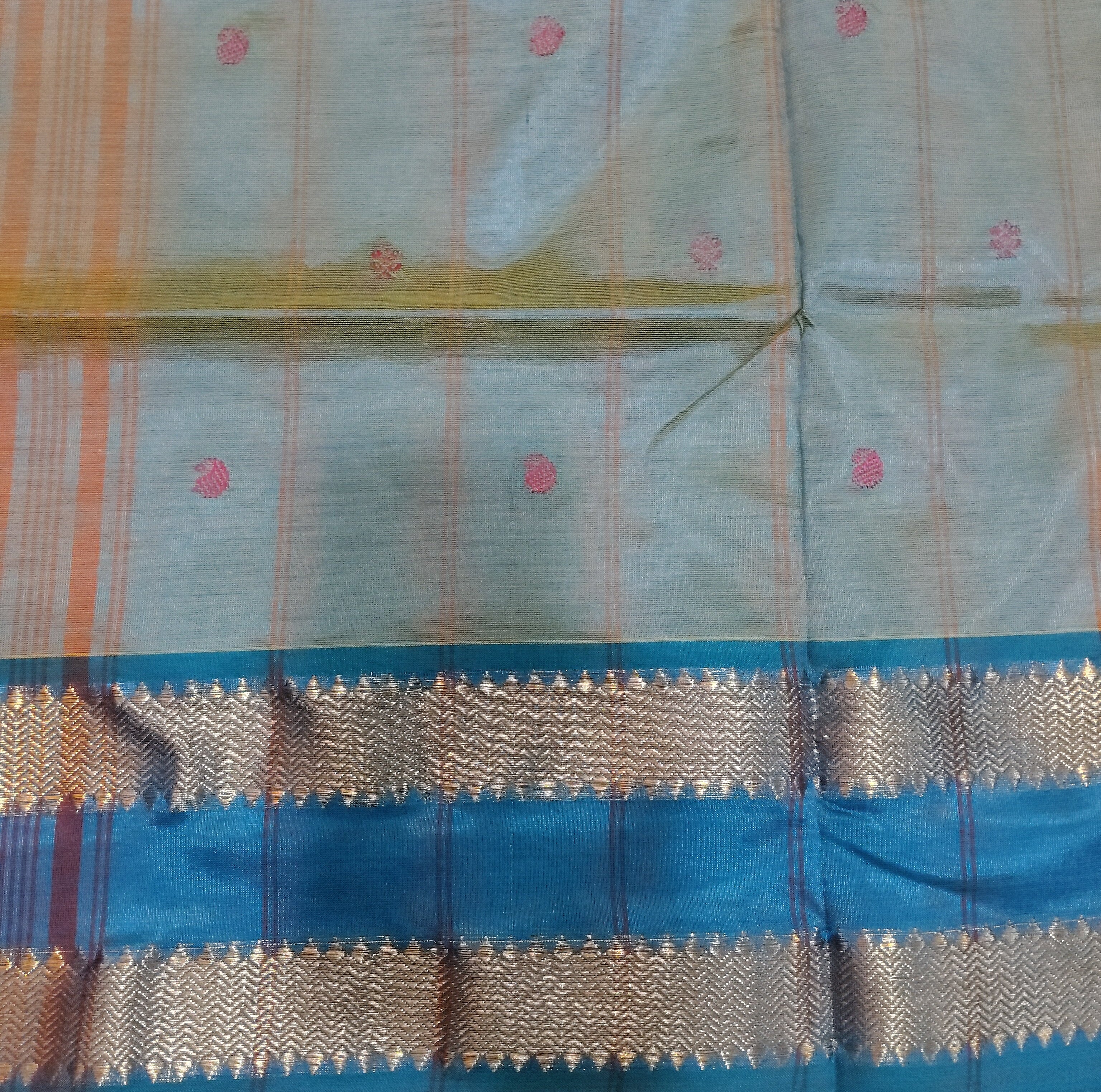 Vaazhainaar Pattu Madisar