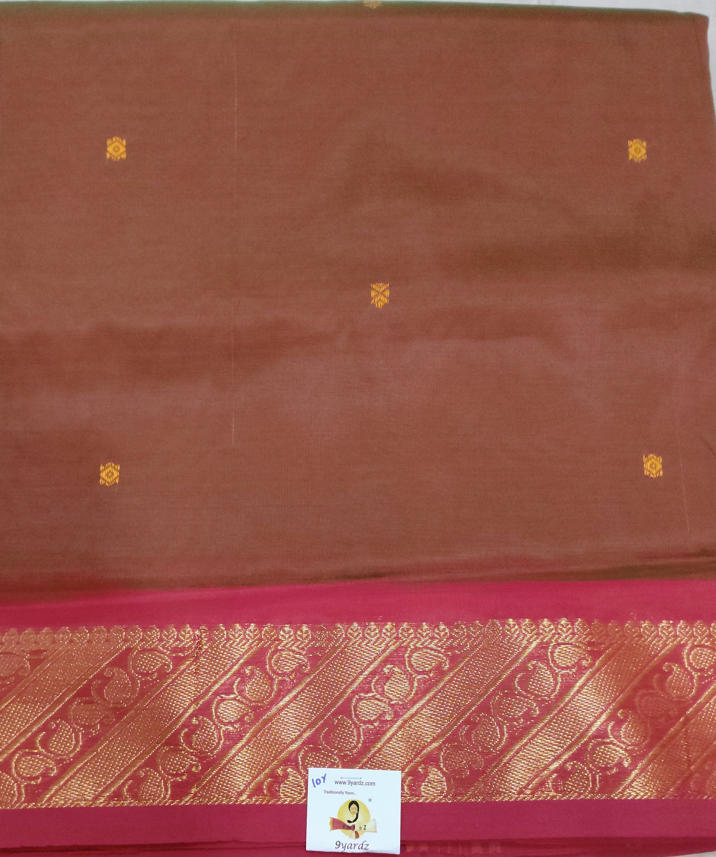 Vaazhainaar Pattu Madisar