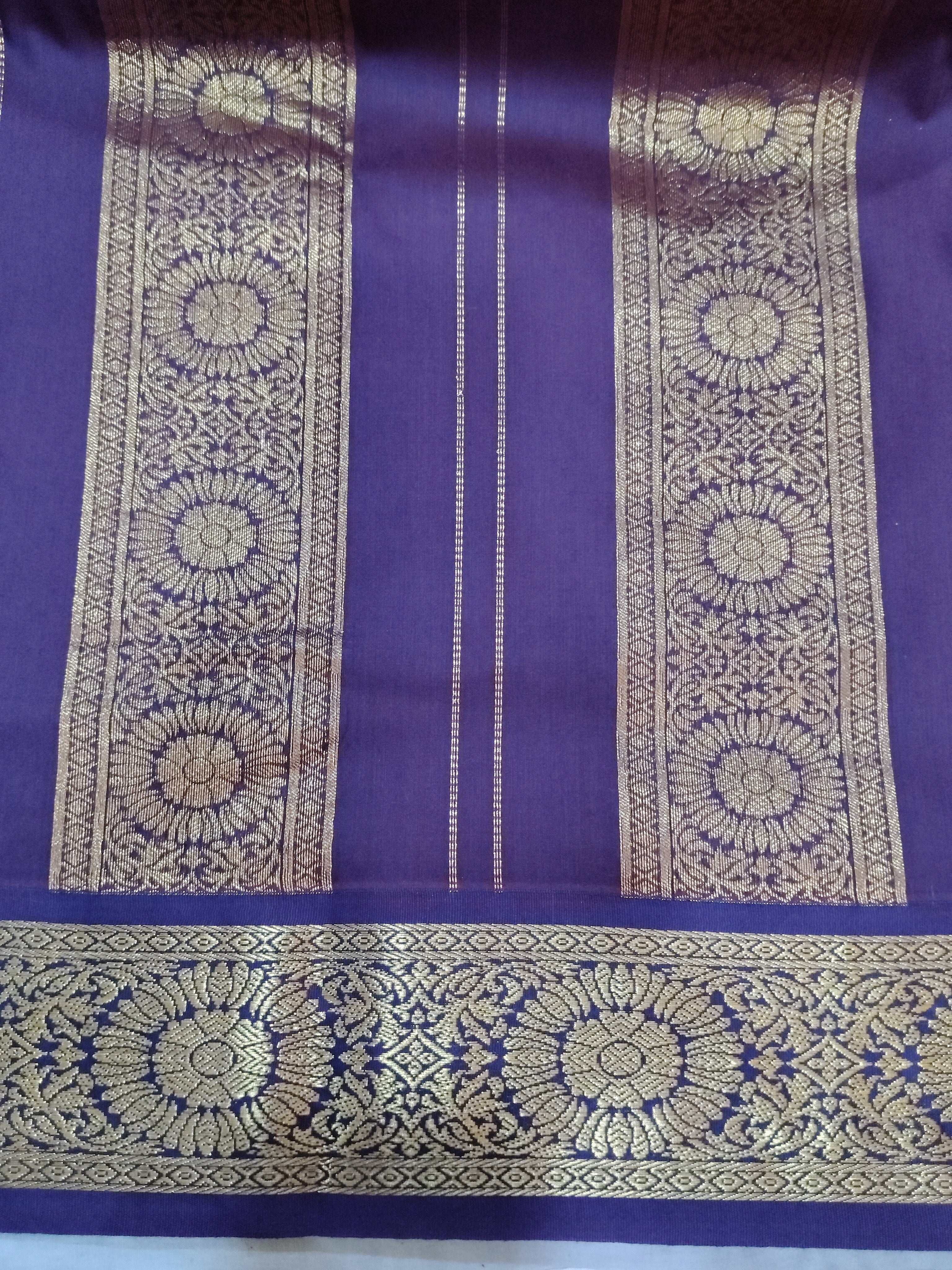 Akshaya cotton 10.25 yards madisar