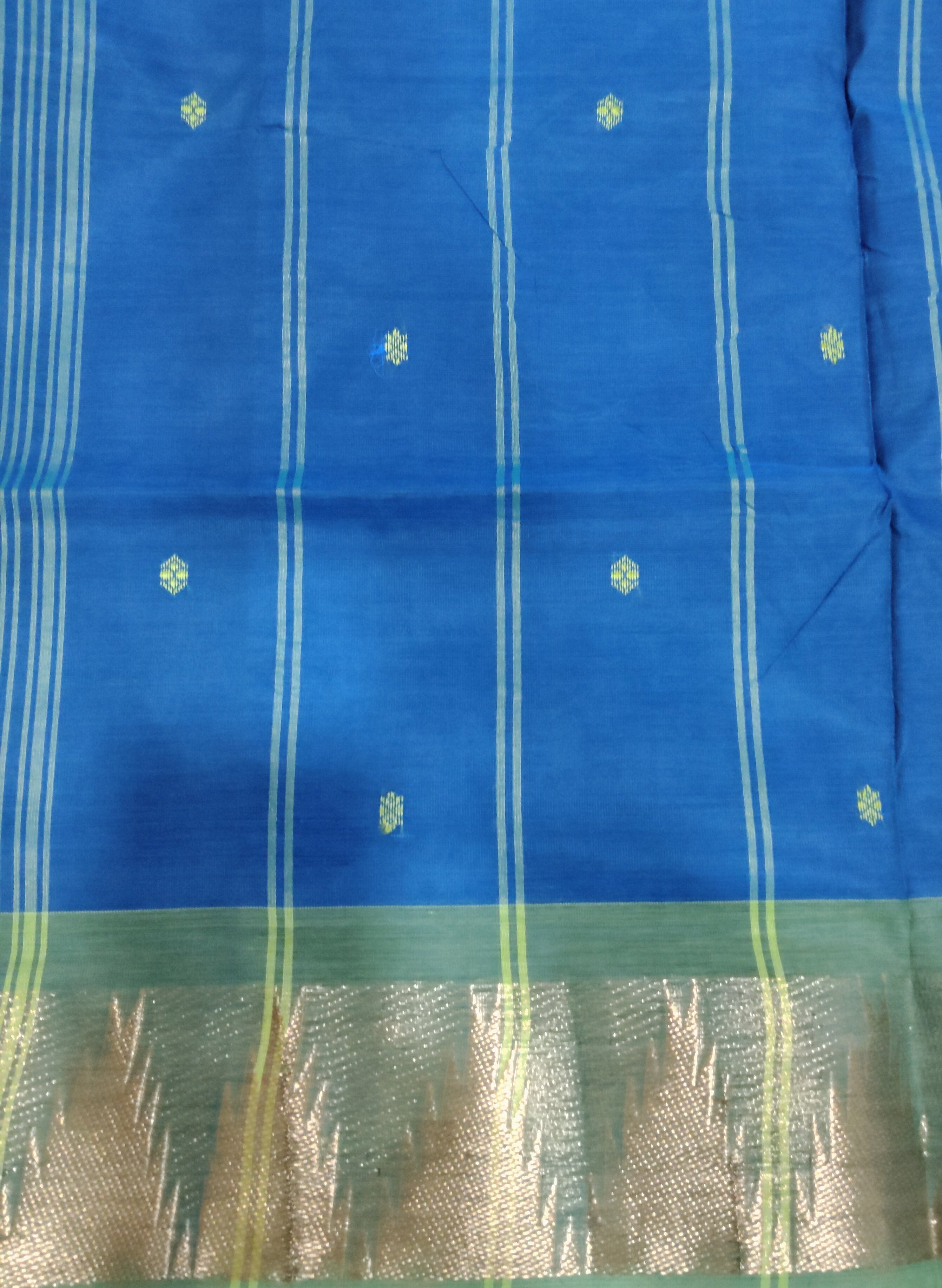 Vaazhainaar Pattu Madisar