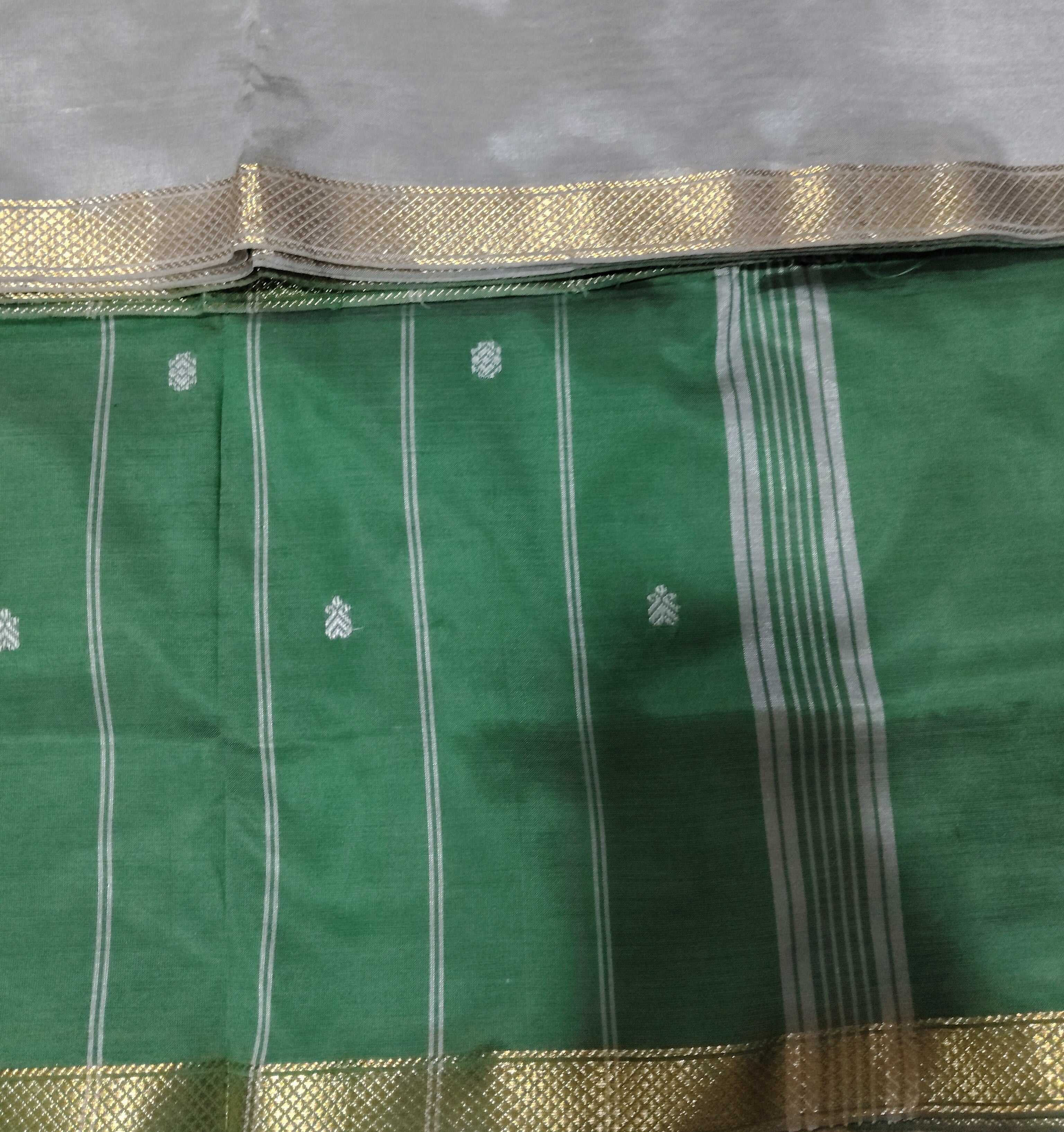 Vaazhainaar pattu 6 yards