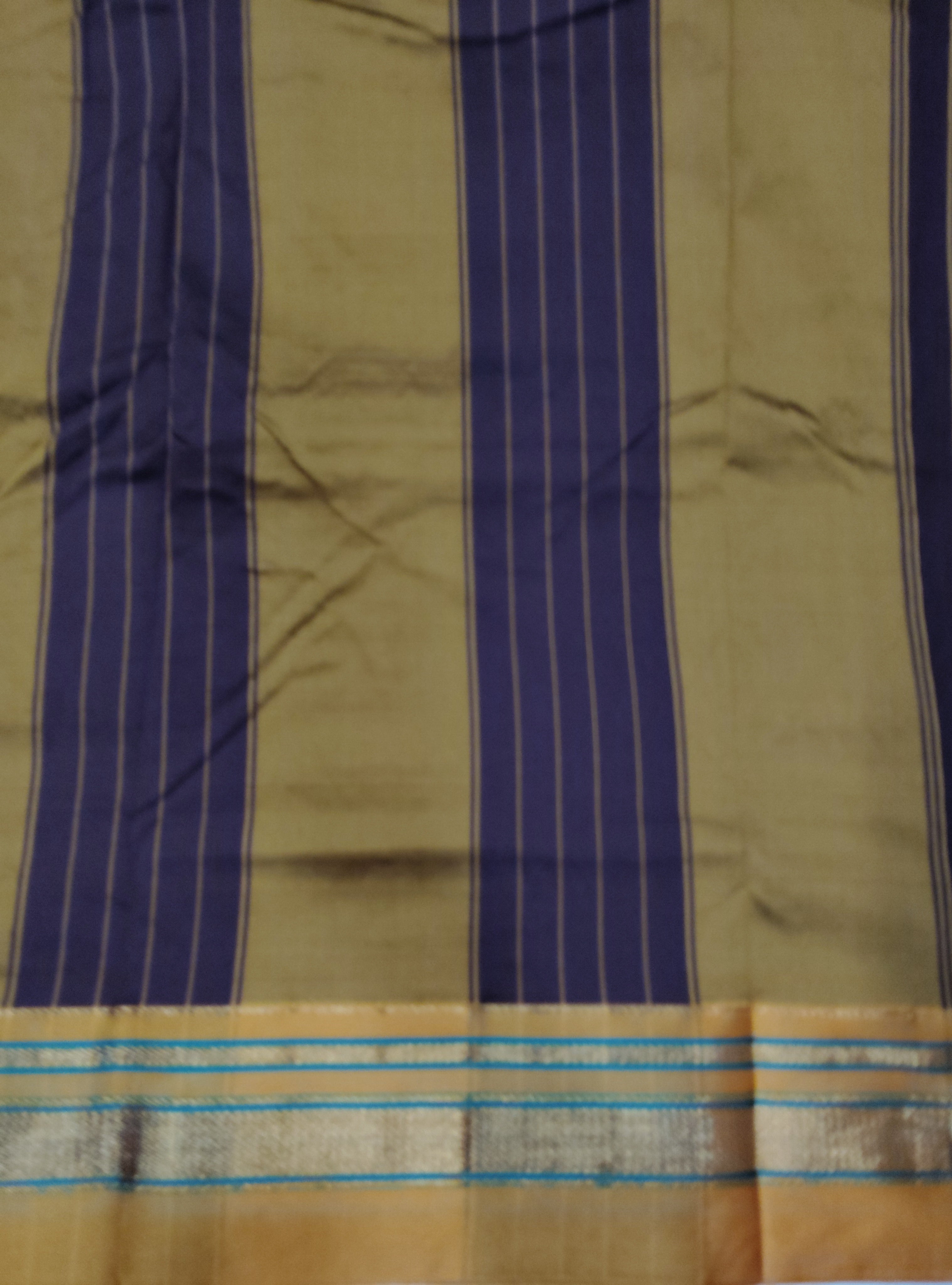 Ikkal sarees madisar 10yardz