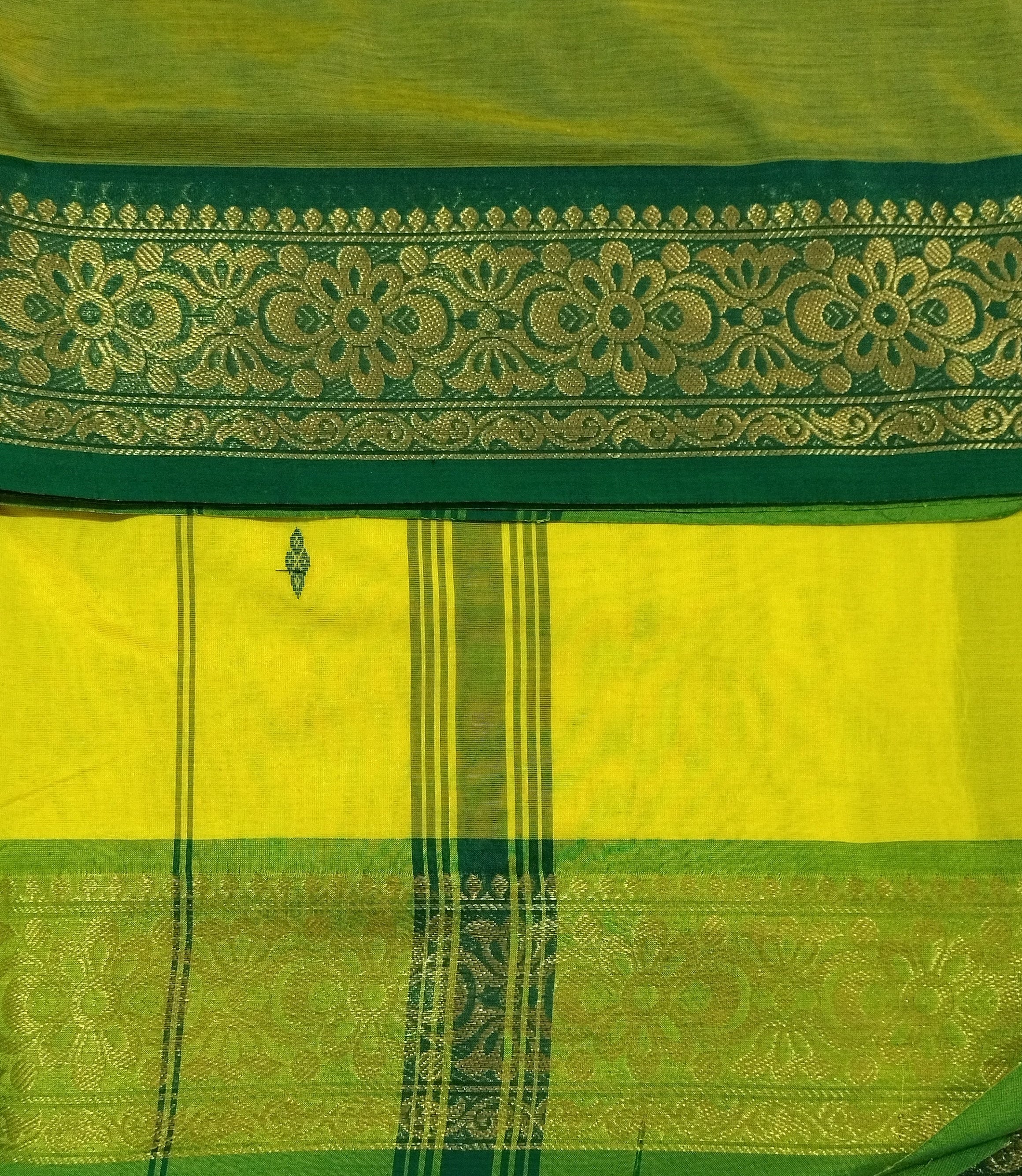 Vaazhainaar Pattu Madisar