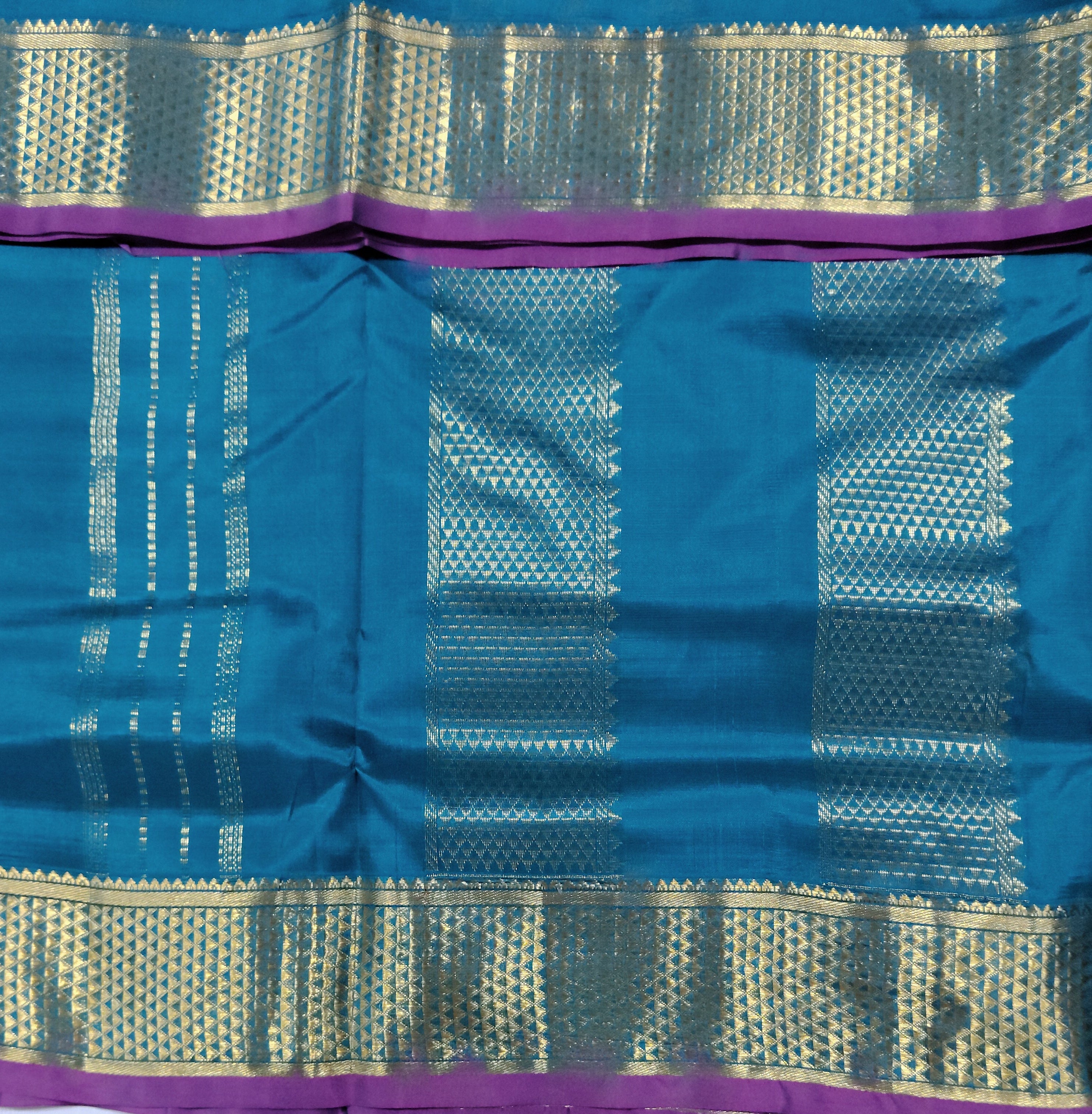 Pure silk 10.25yardz