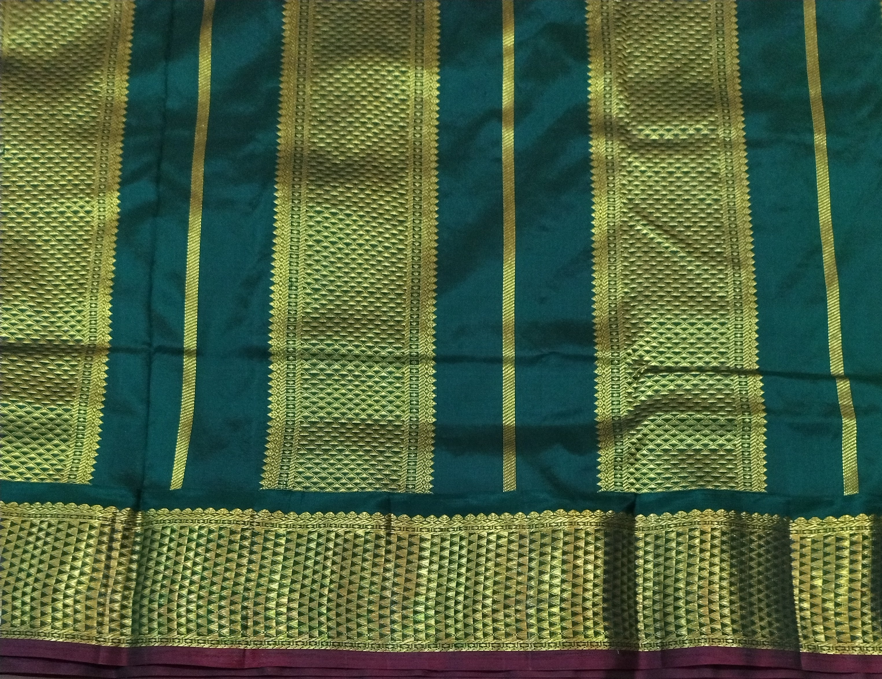 Pure silk 10yardz  saree