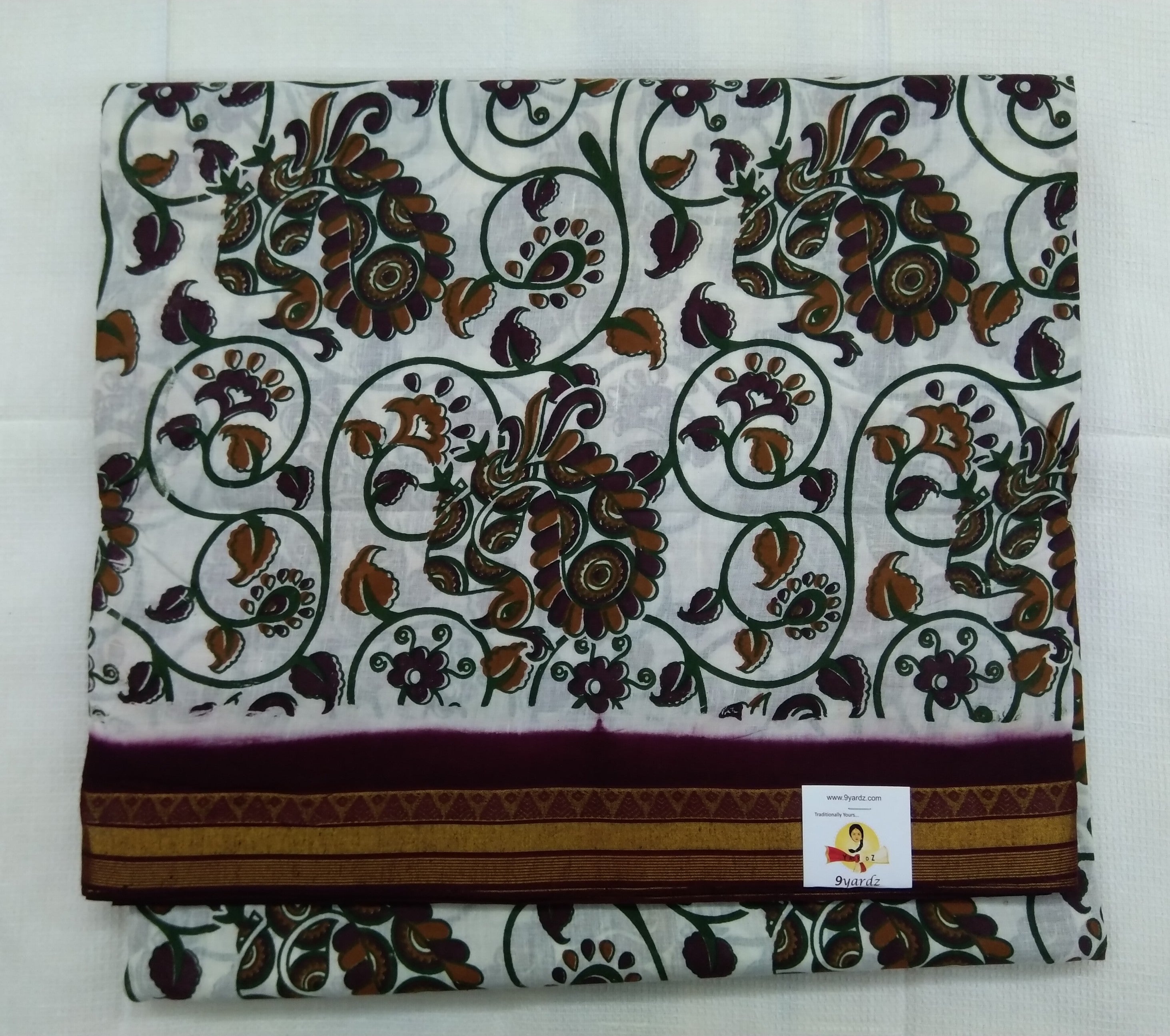 White based kalamkari - 10.5 yardz